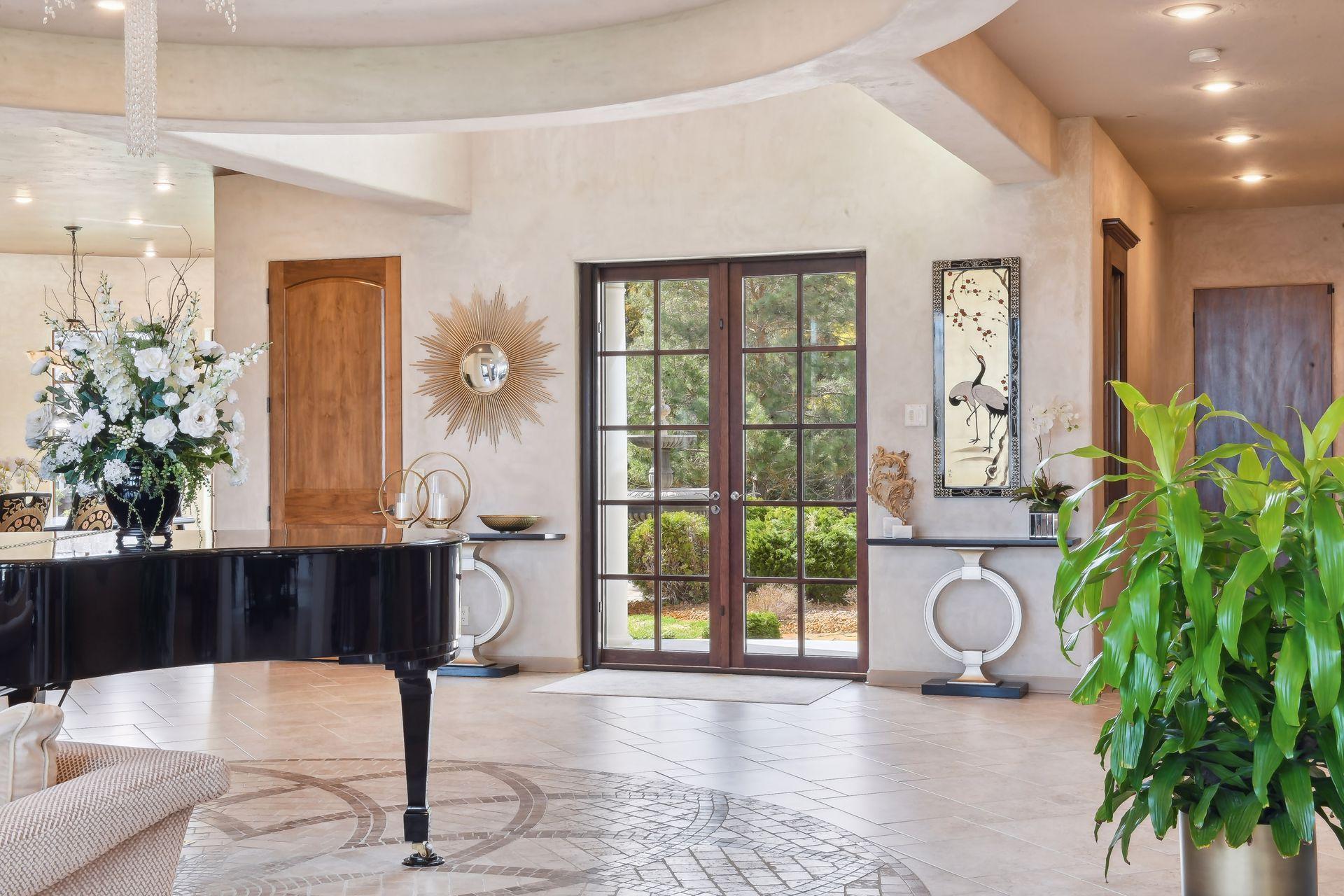 1860 Shoreline Drive