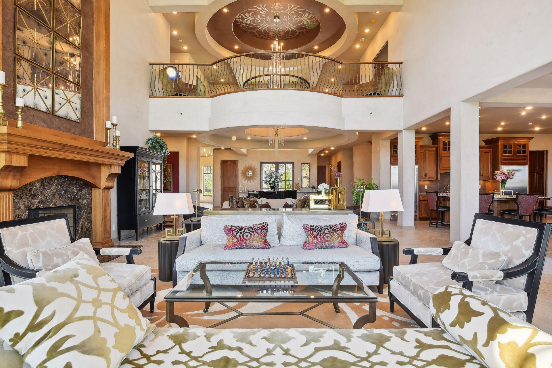 1860 Shoreline Drive