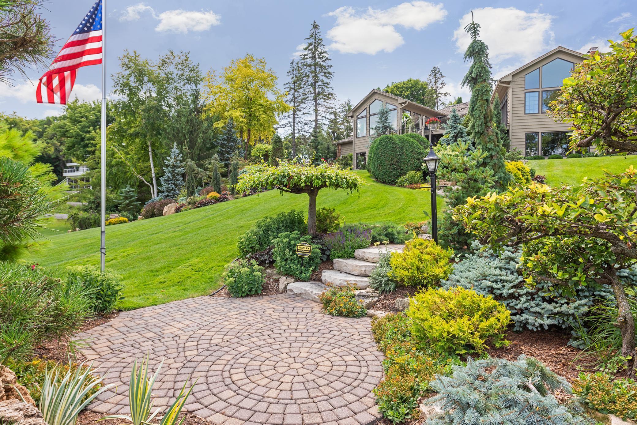 1495 Green Trees Road