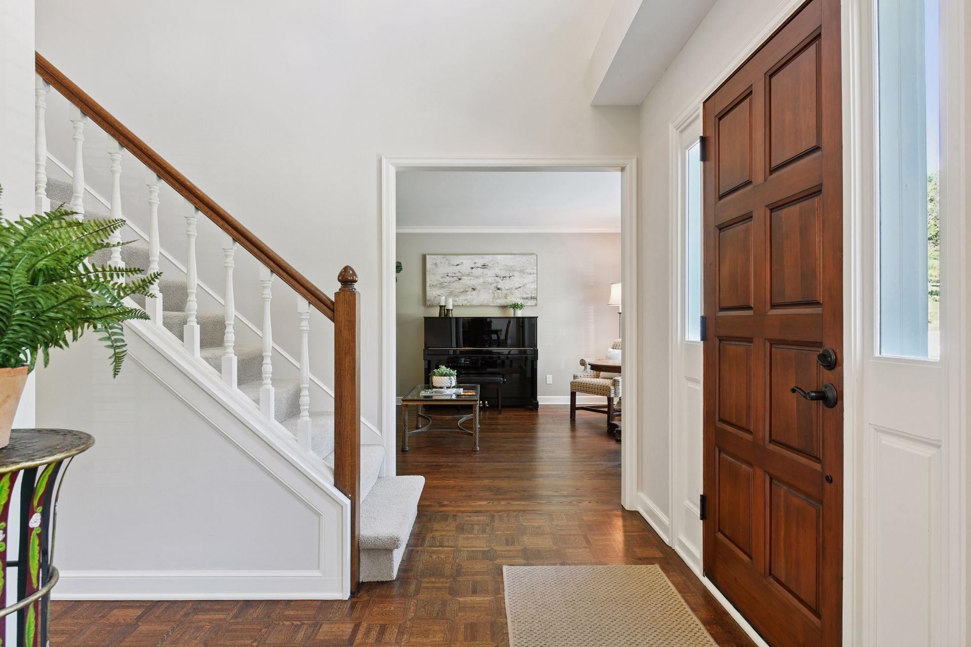 19885 Chartwell Hill