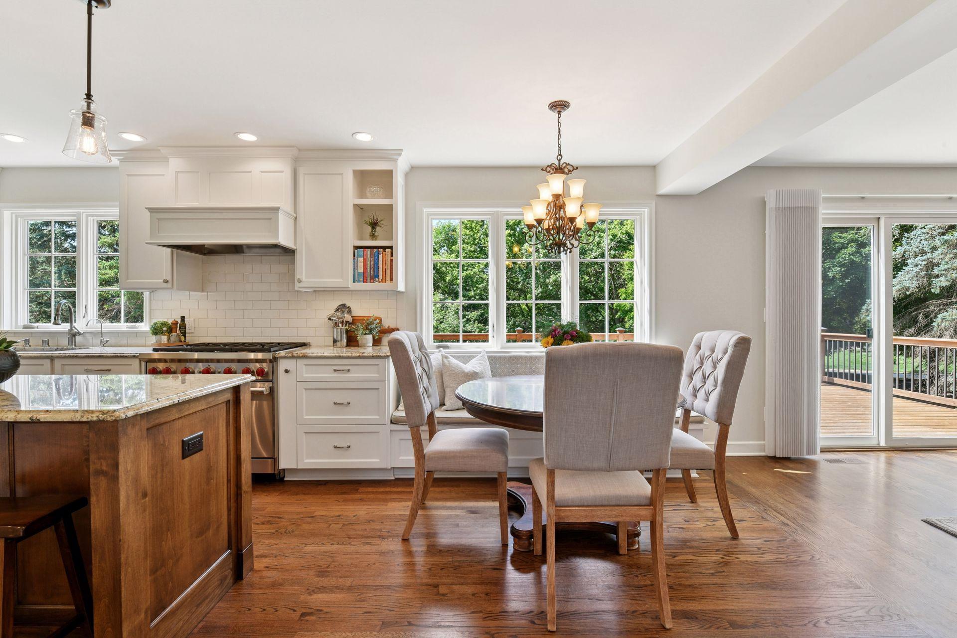 19885 Chartwell Hill