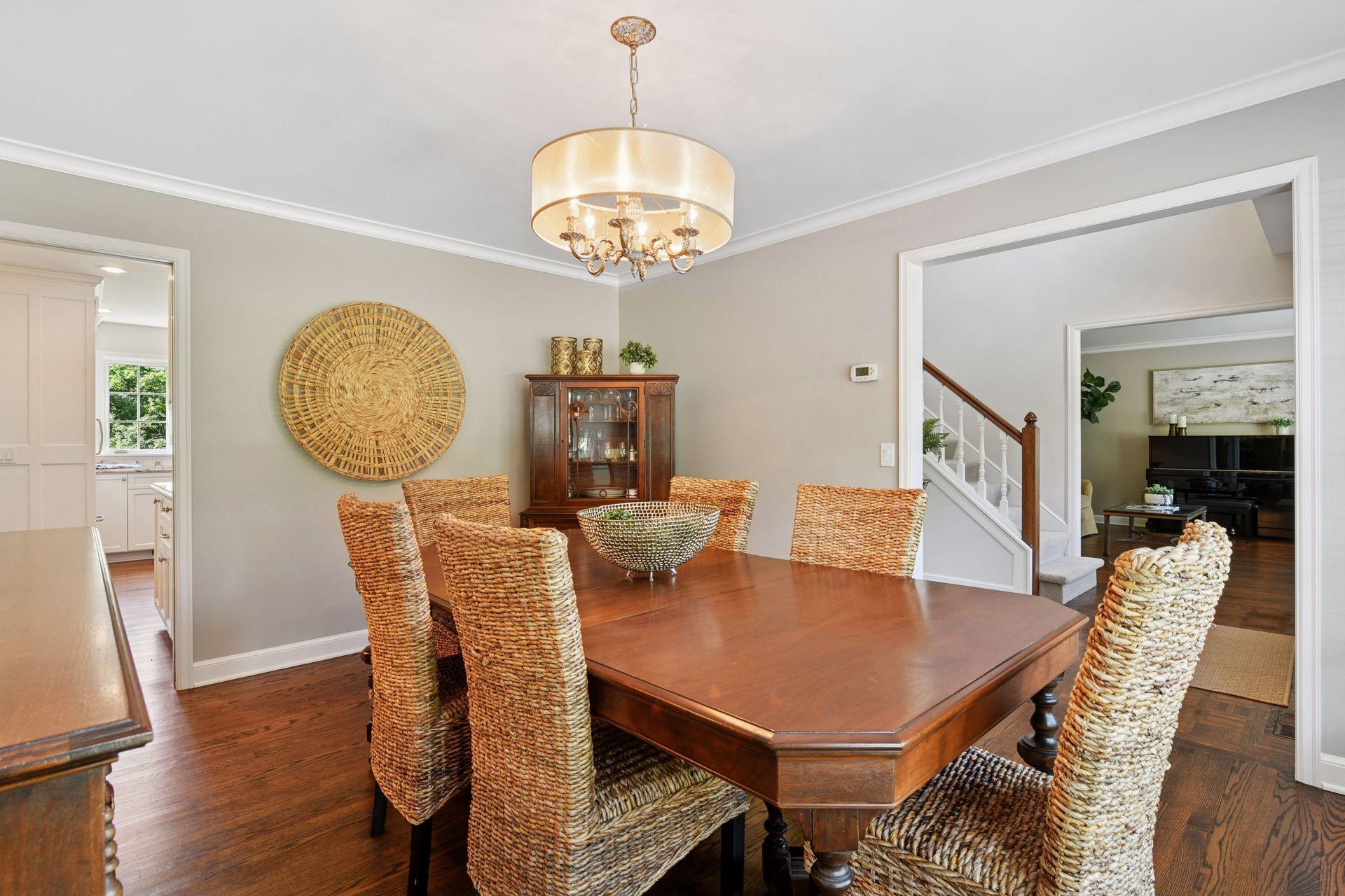 19885 Chartwell Hill