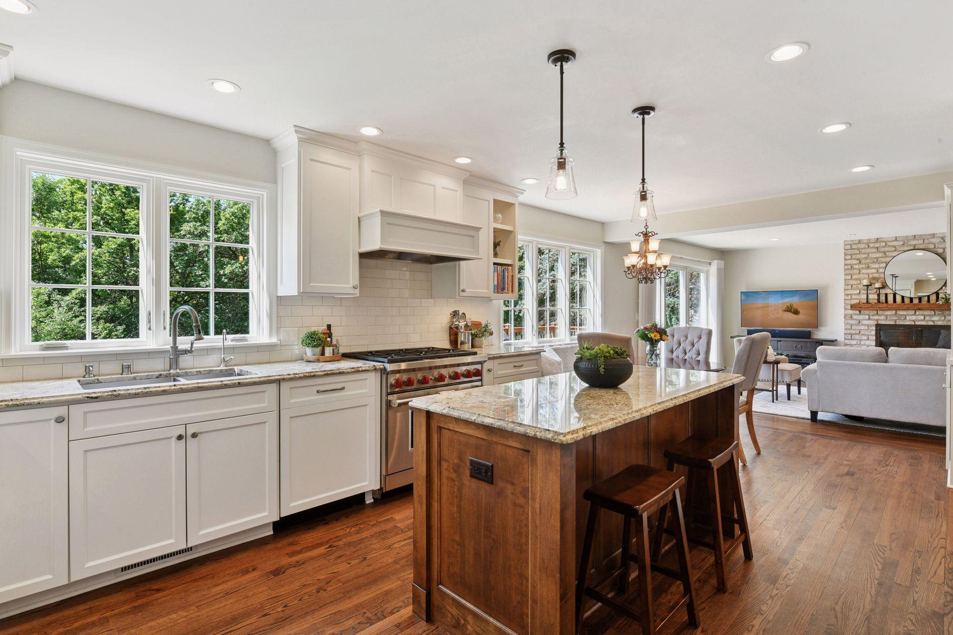 19885 Chartwell Hill