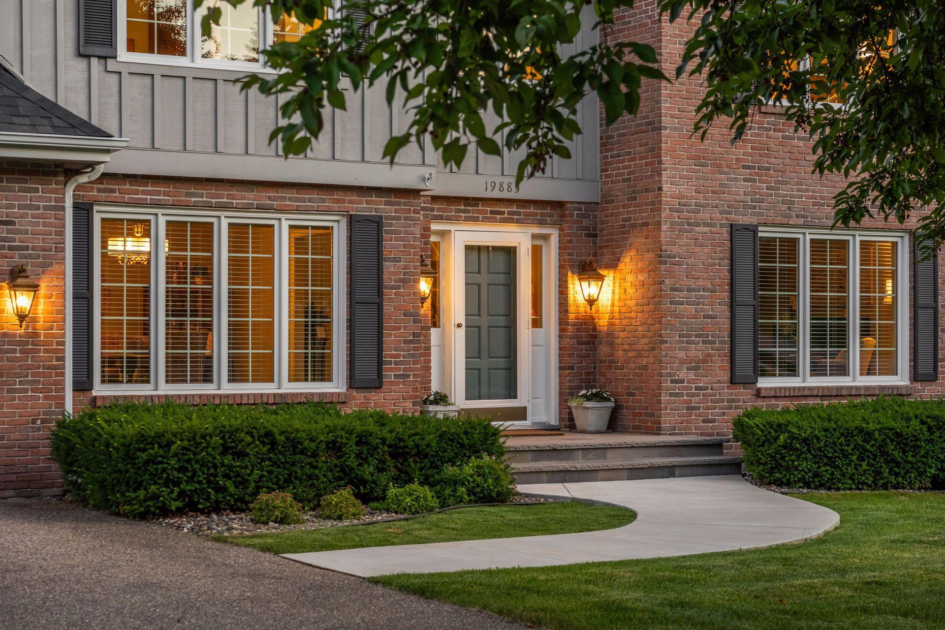 19885 Chartwell Hill