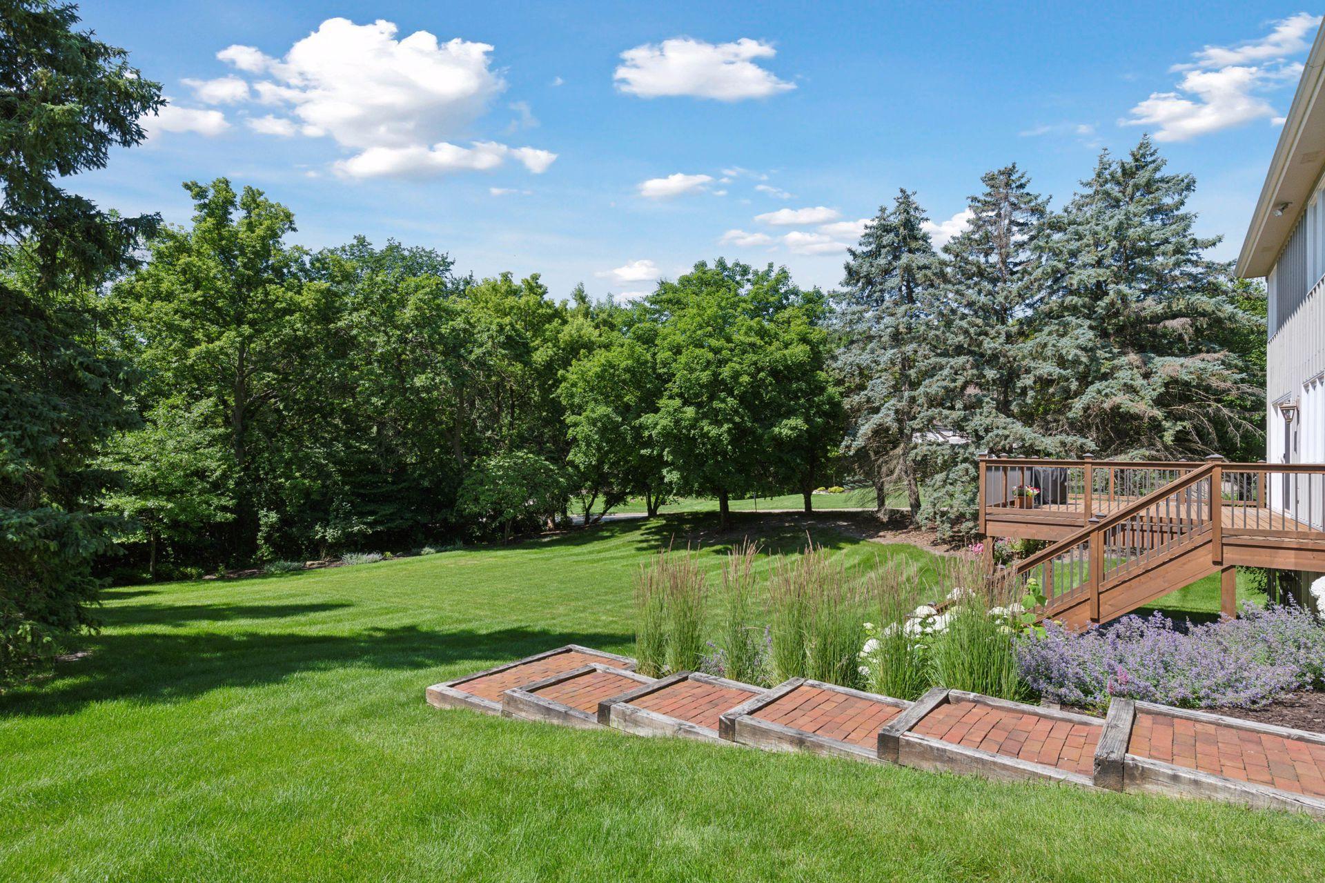 19885 Chartwell Hill