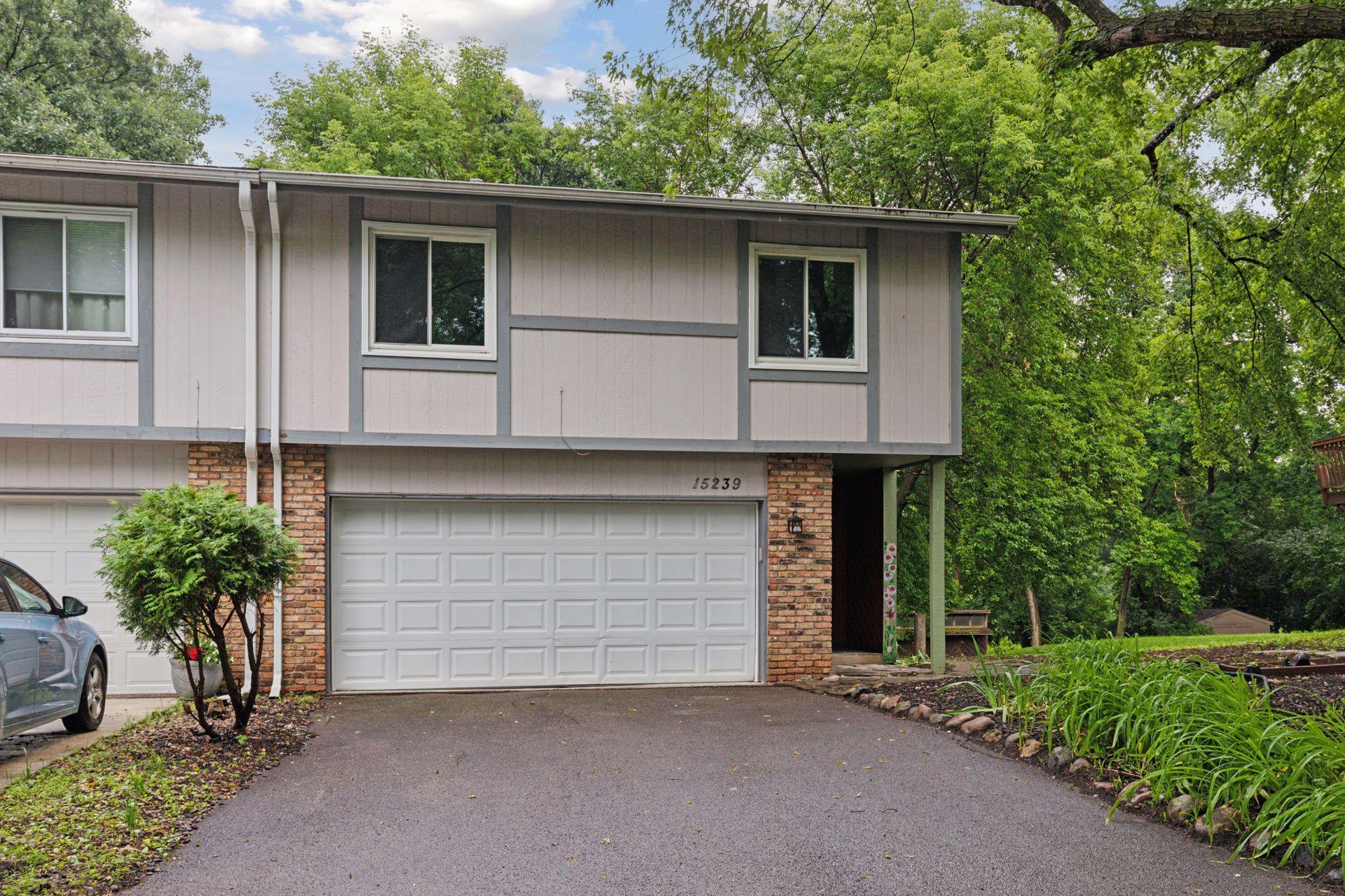 15239 Buchanan Court