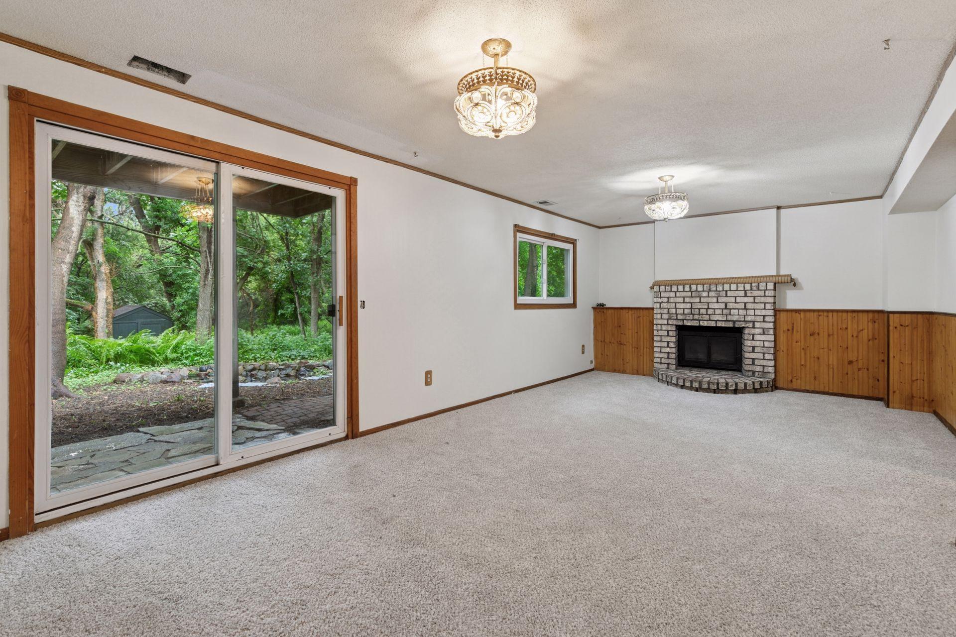 15239 Buchanan Court