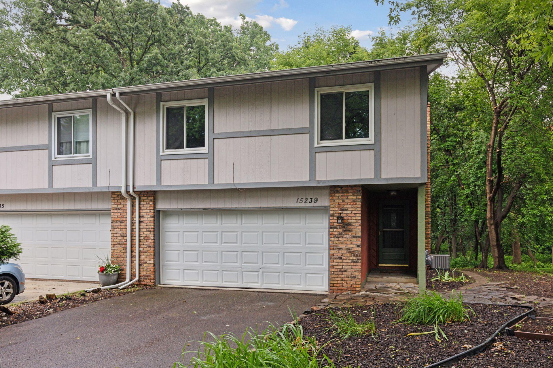 15239 Buchanan Court