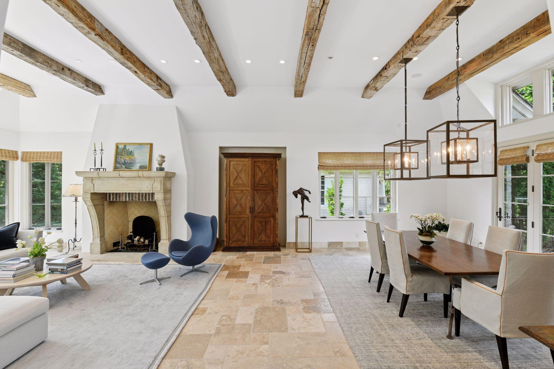 16127 Crosby Cove Road