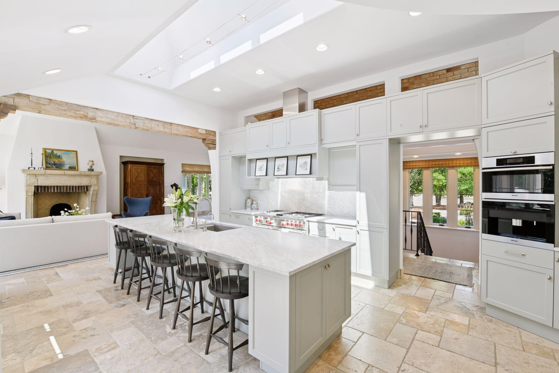 16127 Crosby Cove Road