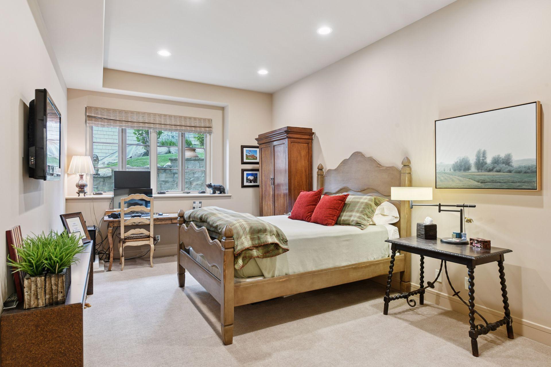 16127 Crosby Cove Road