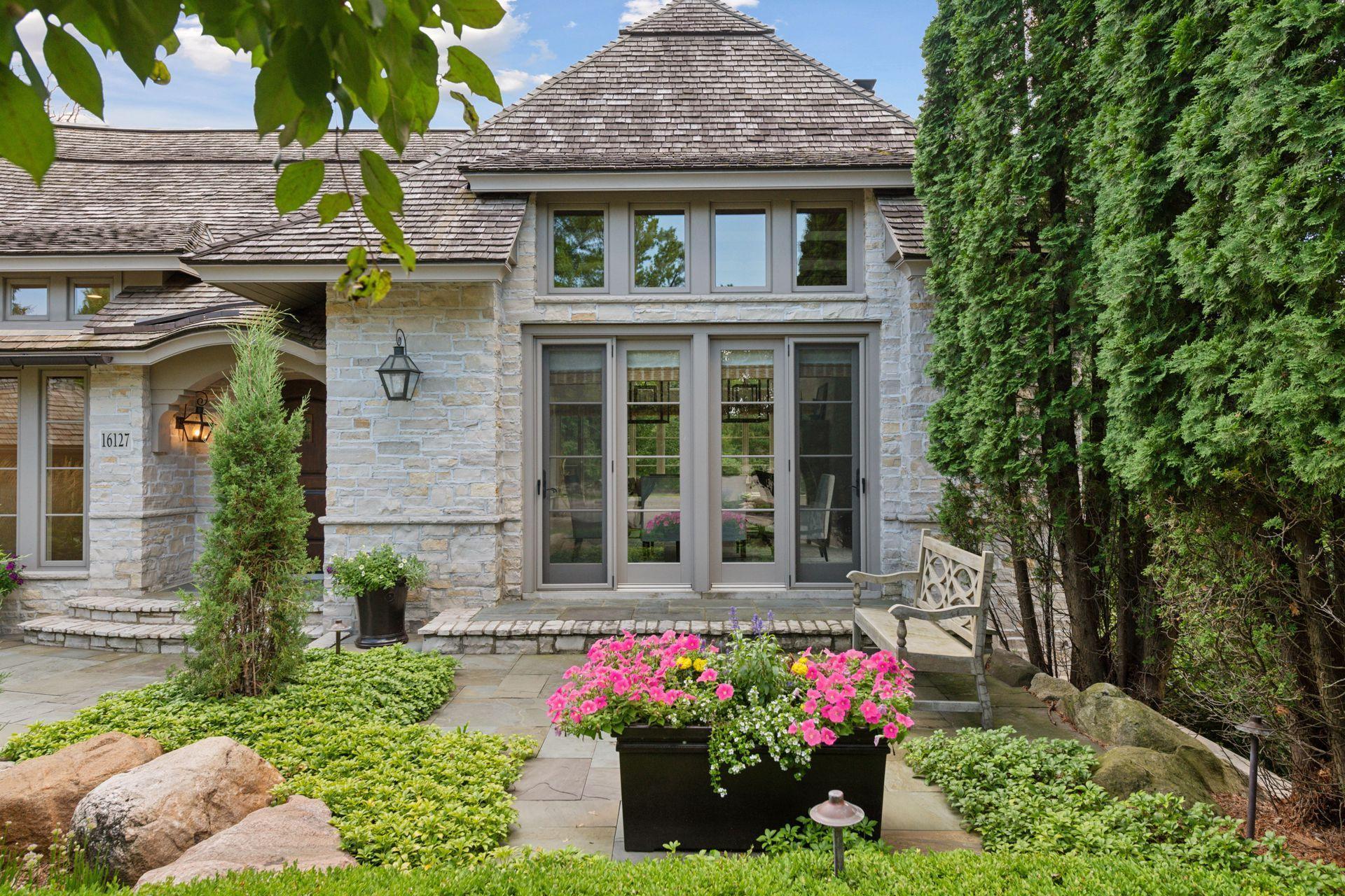 16127 Crosby Cove Road