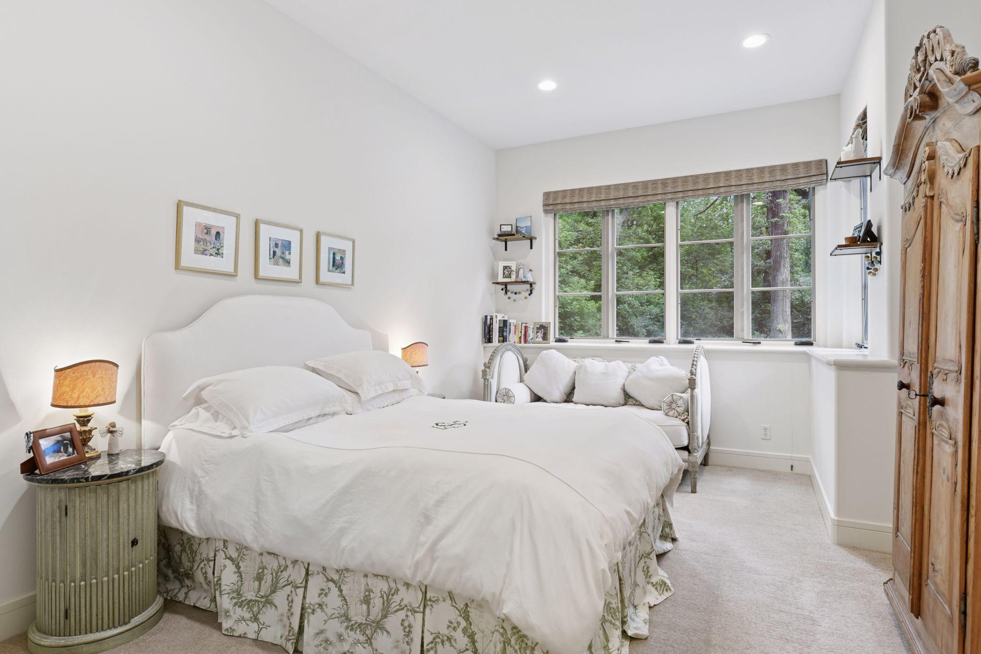 16127 Crosby Cove Road