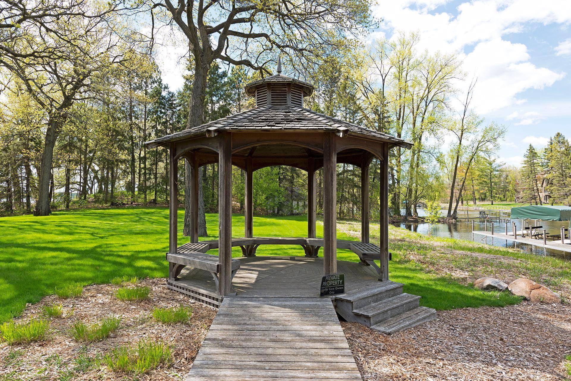 16127 Crosby Cove Road