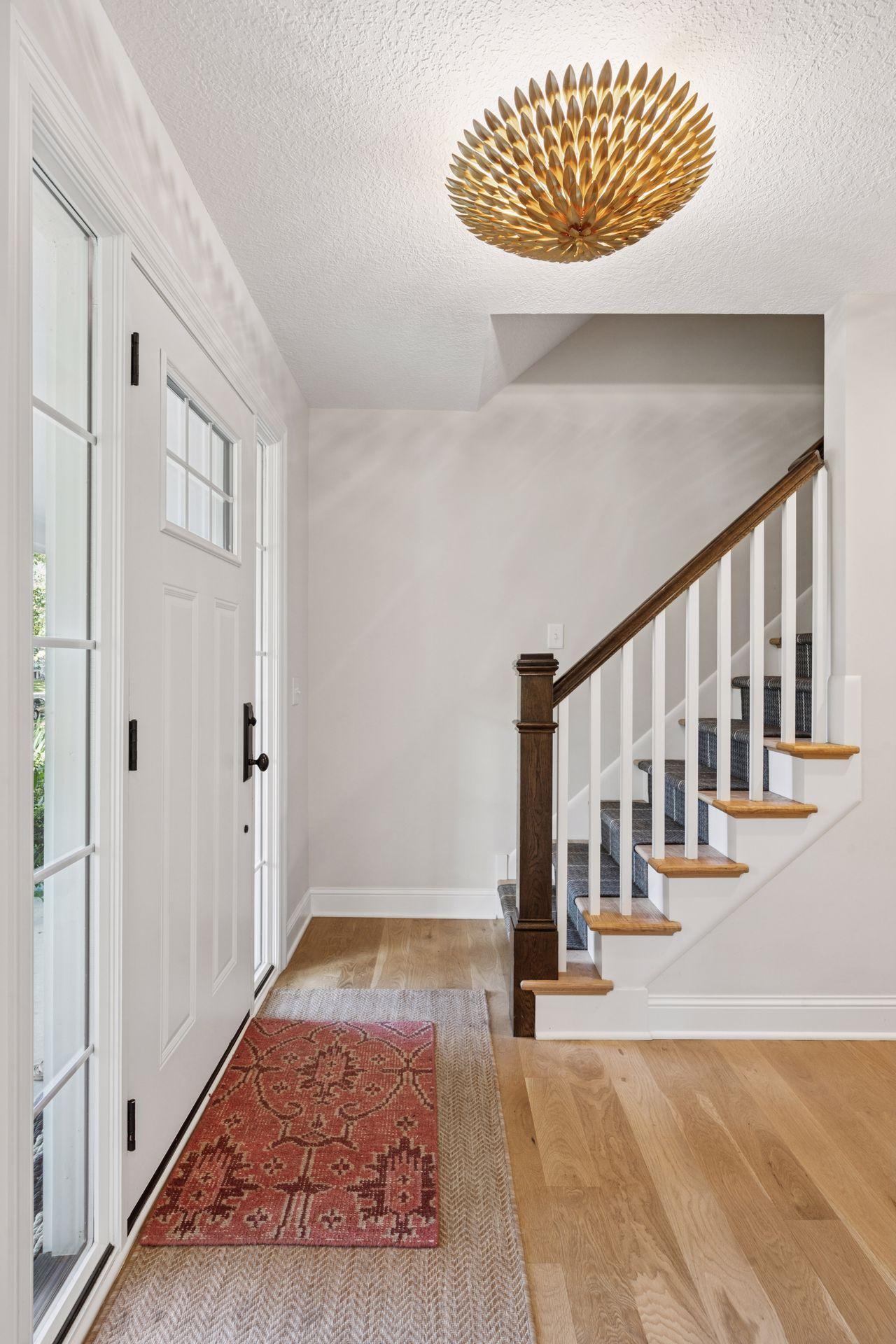 1912 Highcrest Drive