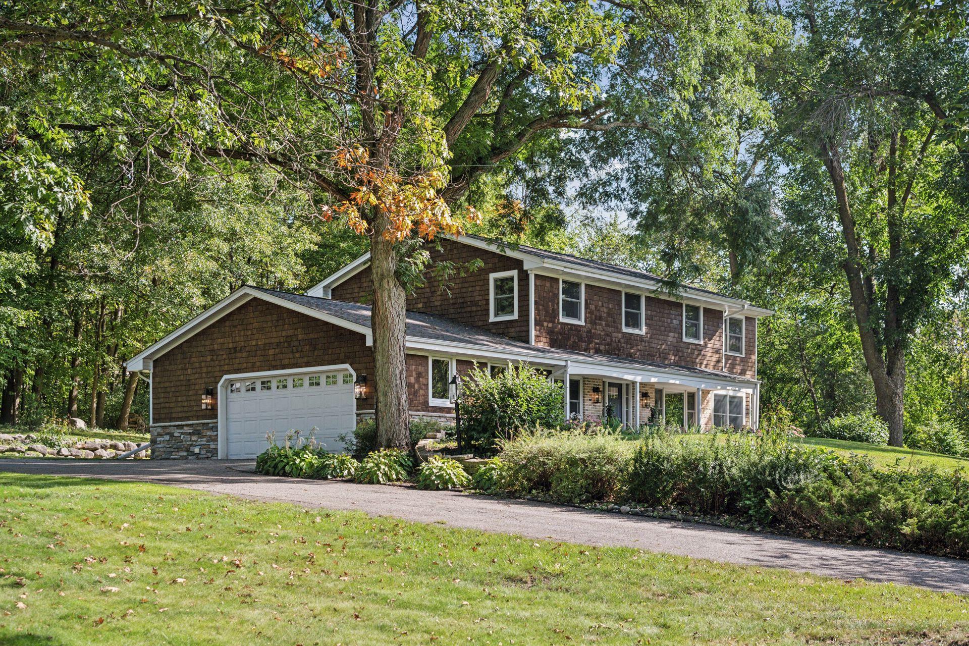 1912 Highcrest Drive