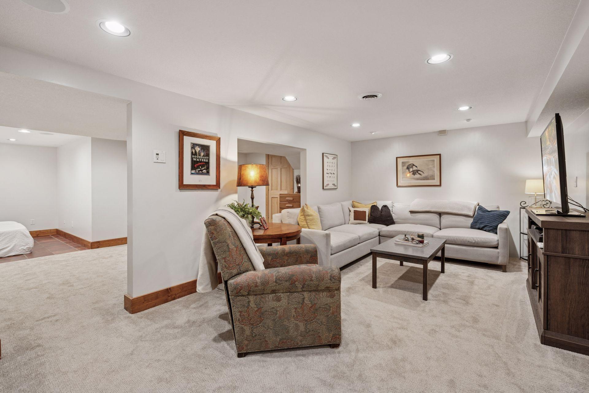 1912 Highcrest Drive