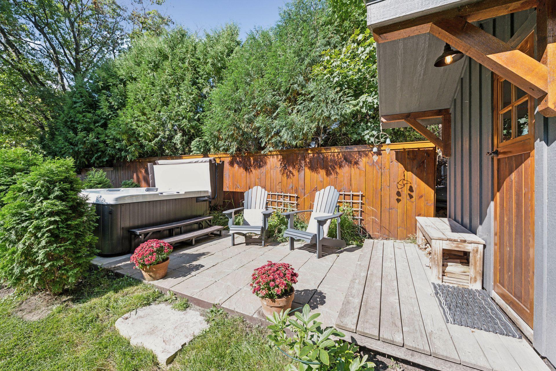 1912 Highcrest Drive