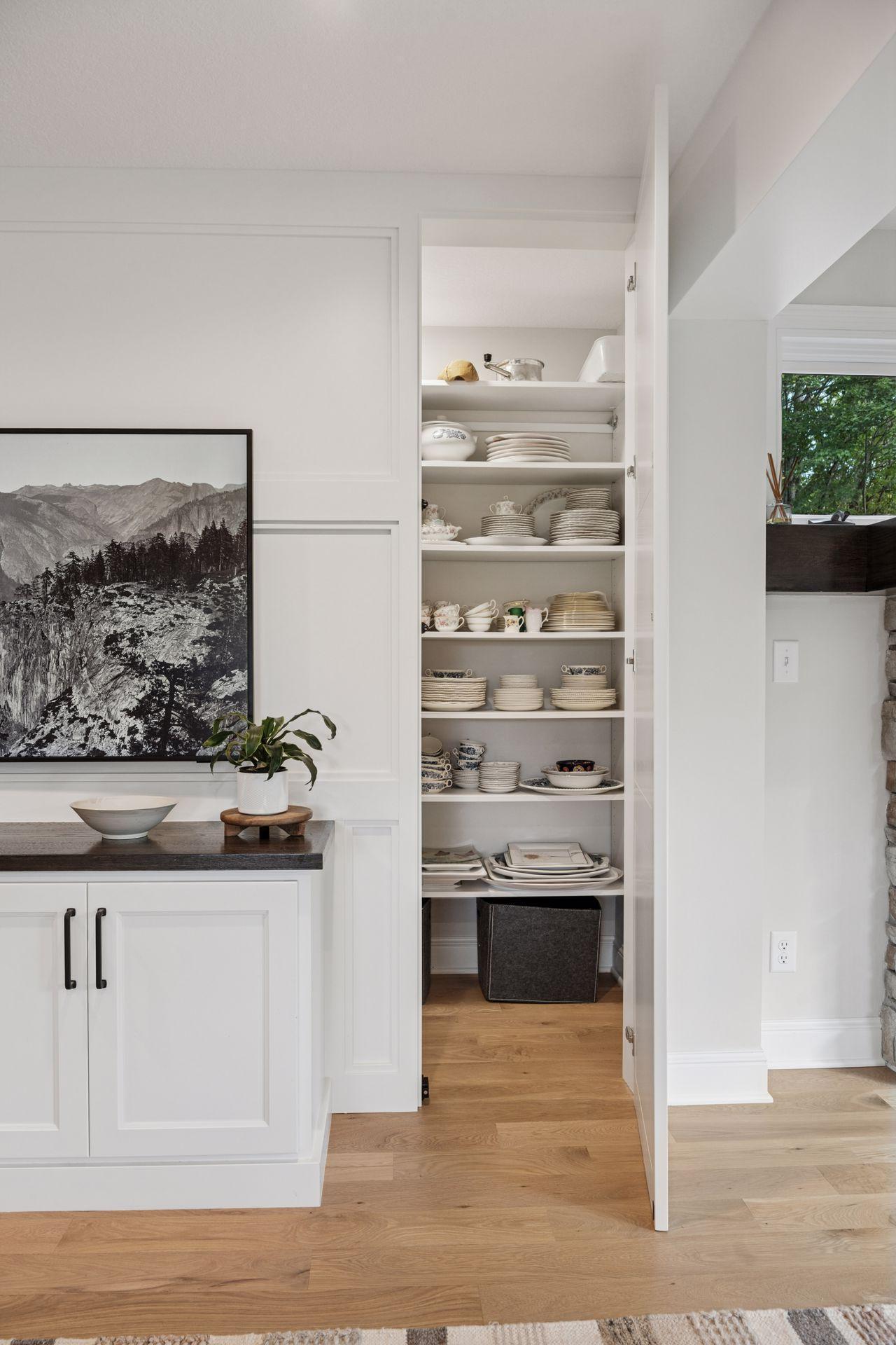 1912 Highcrest Drive