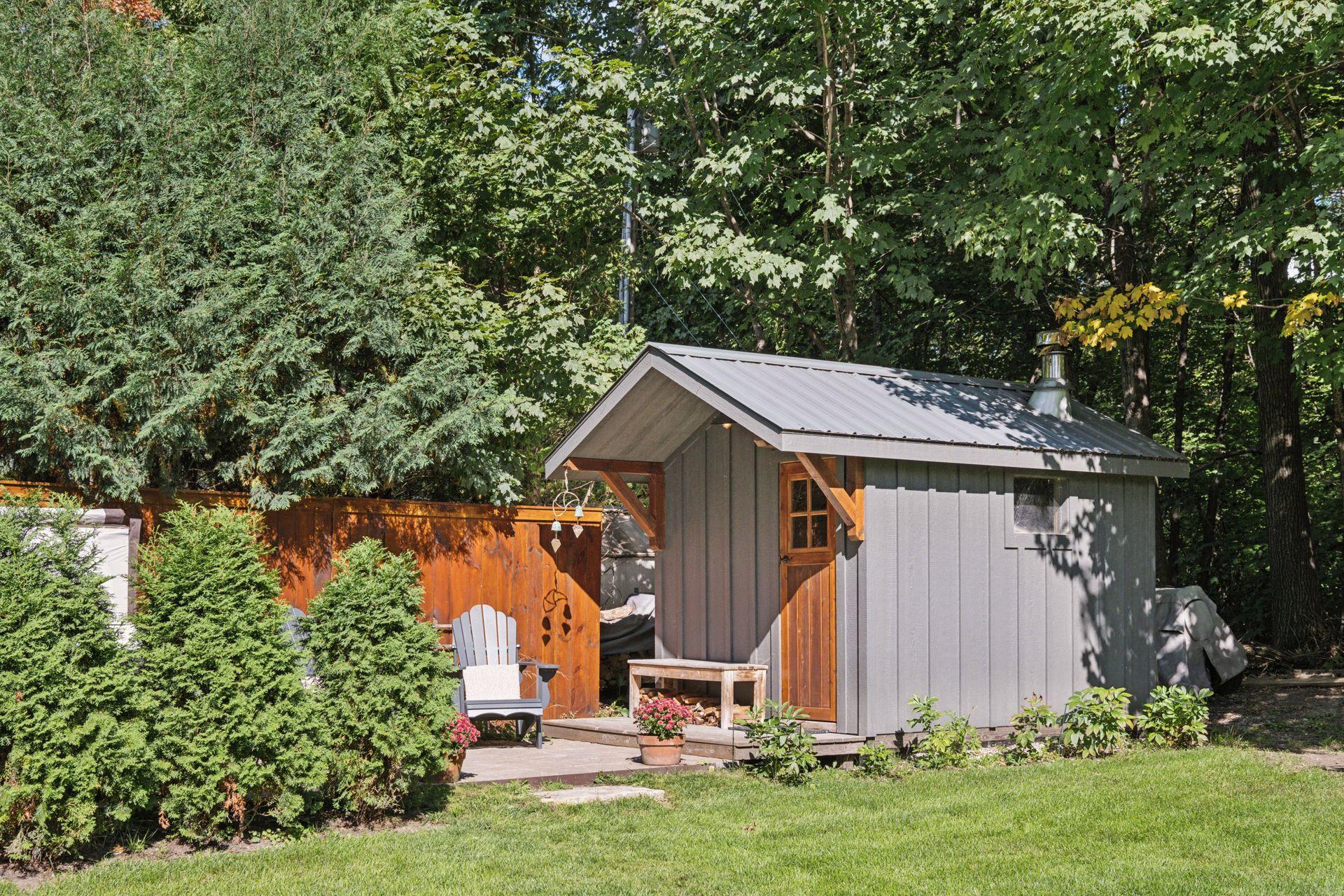 1912 Highcrest Drive