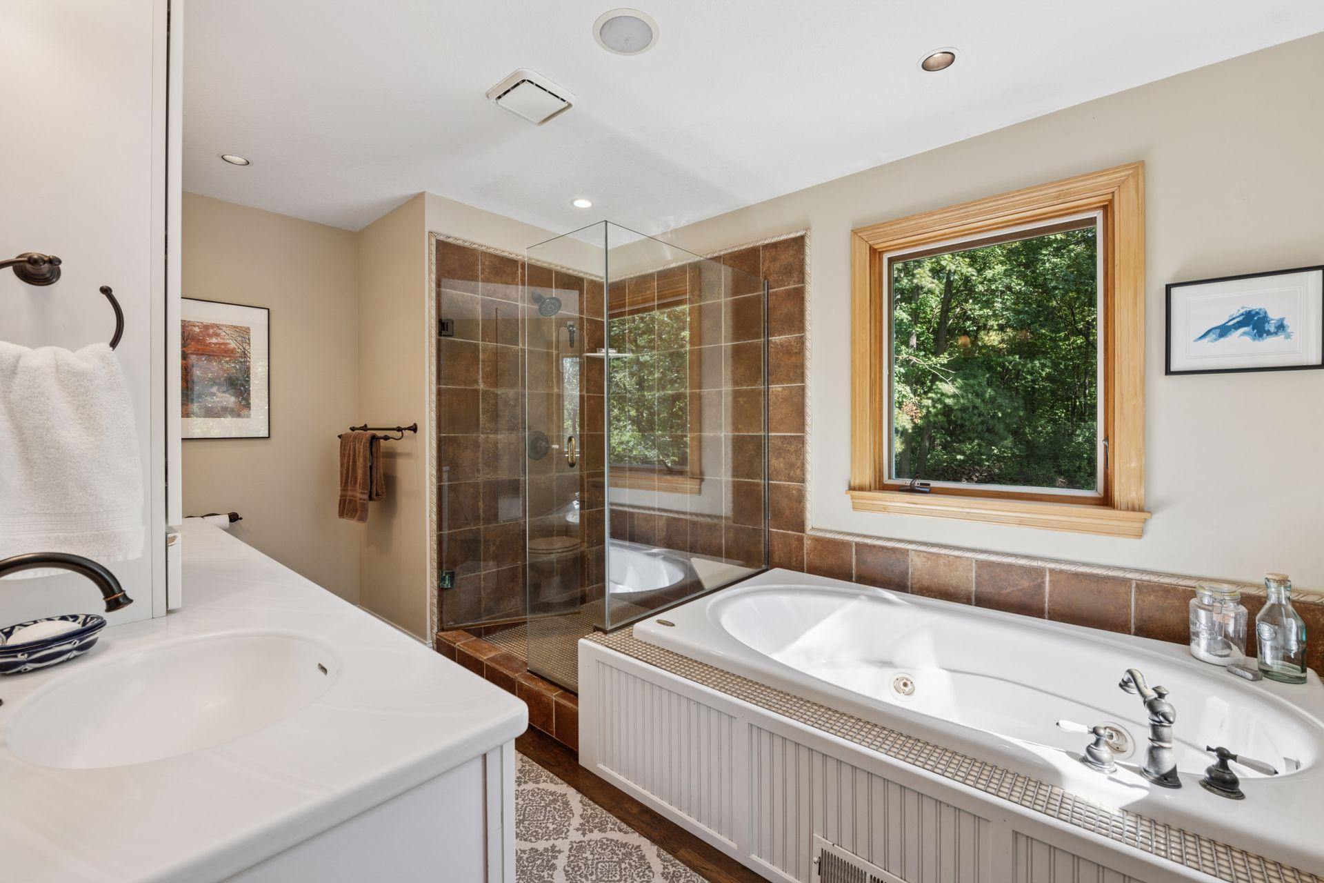 1912 Highcrest Drive