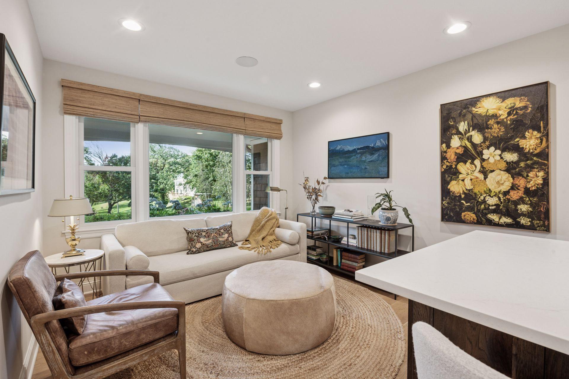 1912 Highcrest Drive