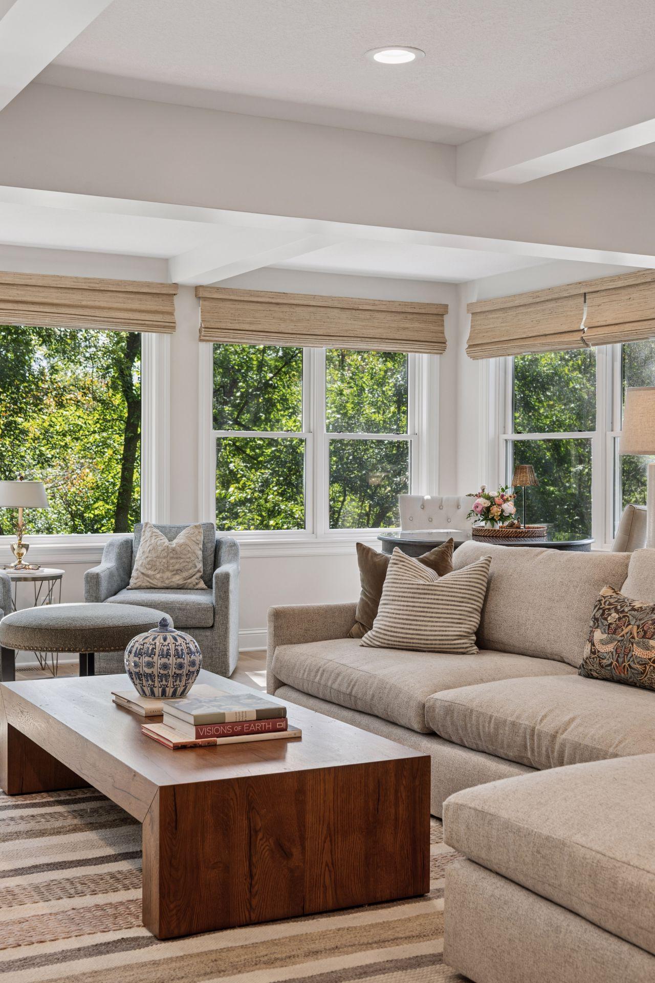 1912 Highcrest Drive