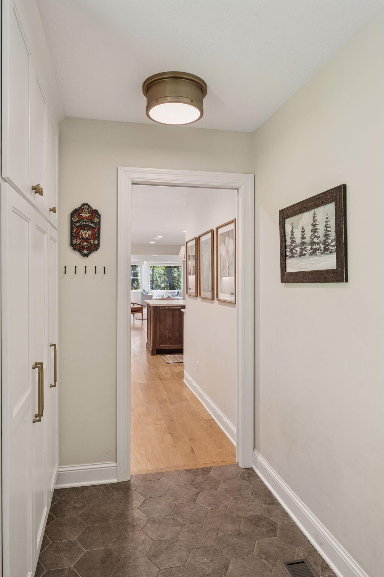 1912 Highcrest Drive