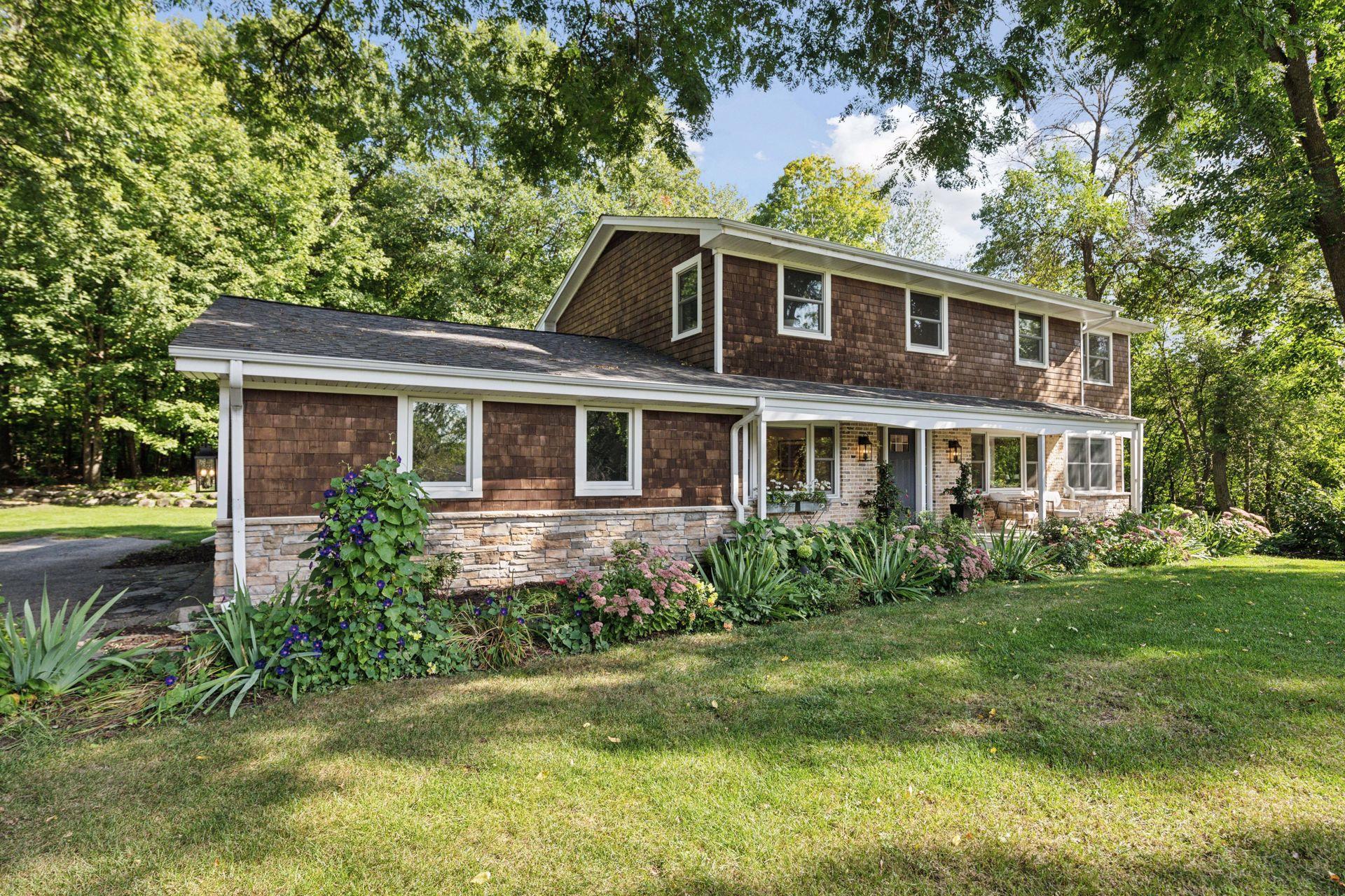 1912 Highcrest Drive