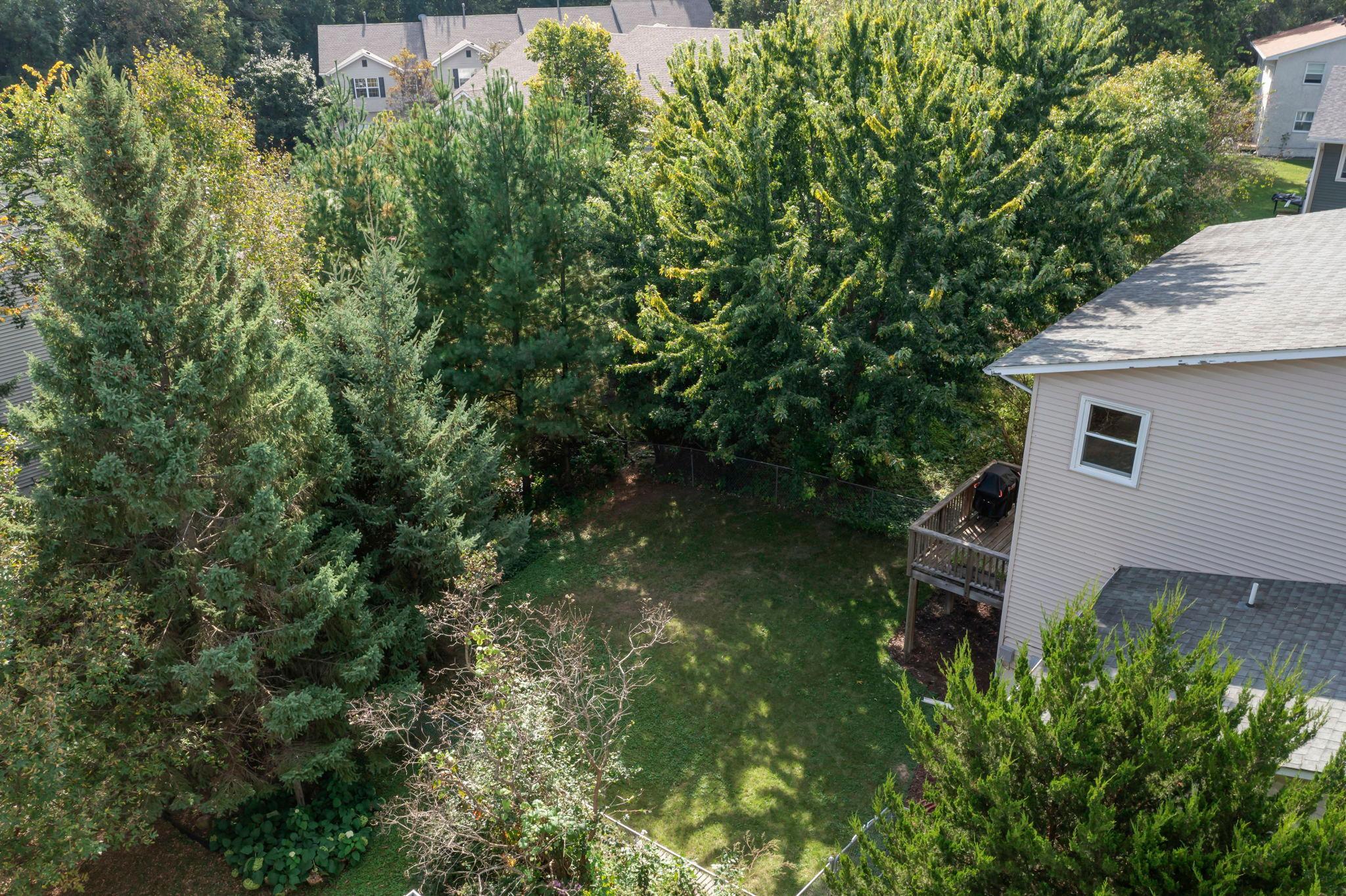 911 Ridge Drive SE