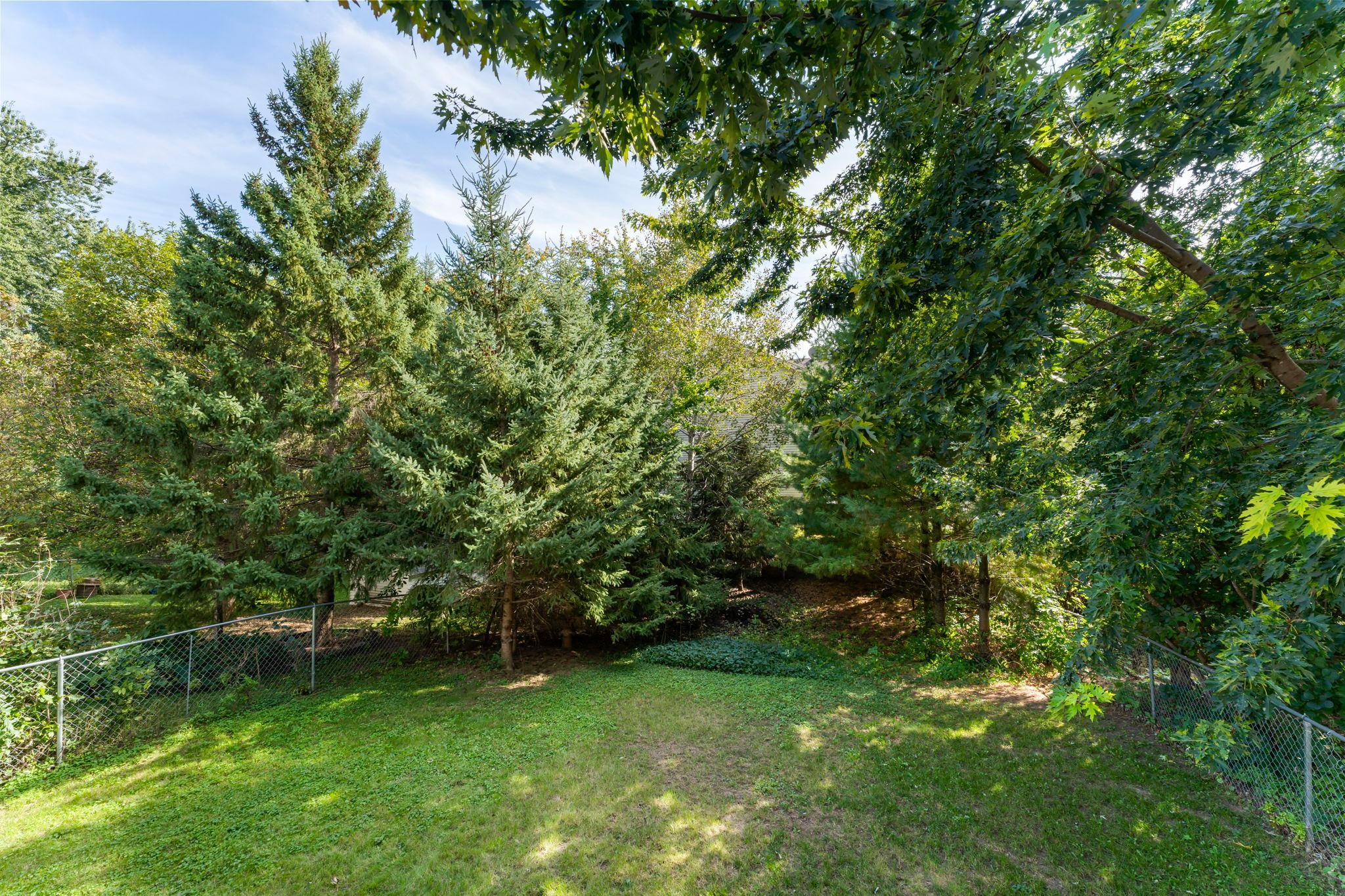 911 Ridge Drive SE