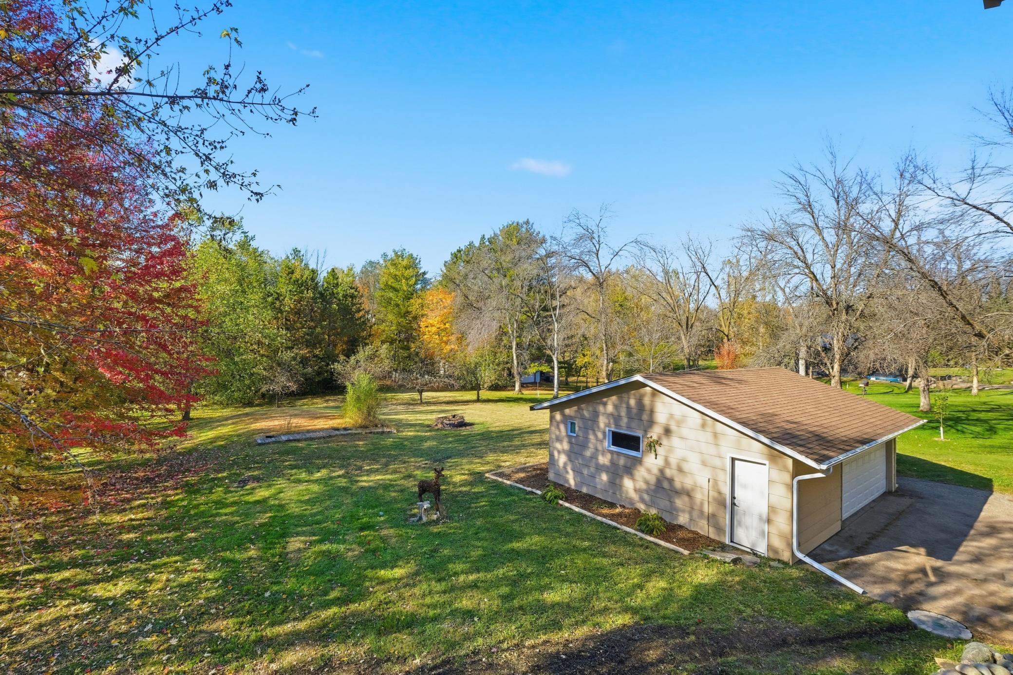 2087 S Lakeshore Drive