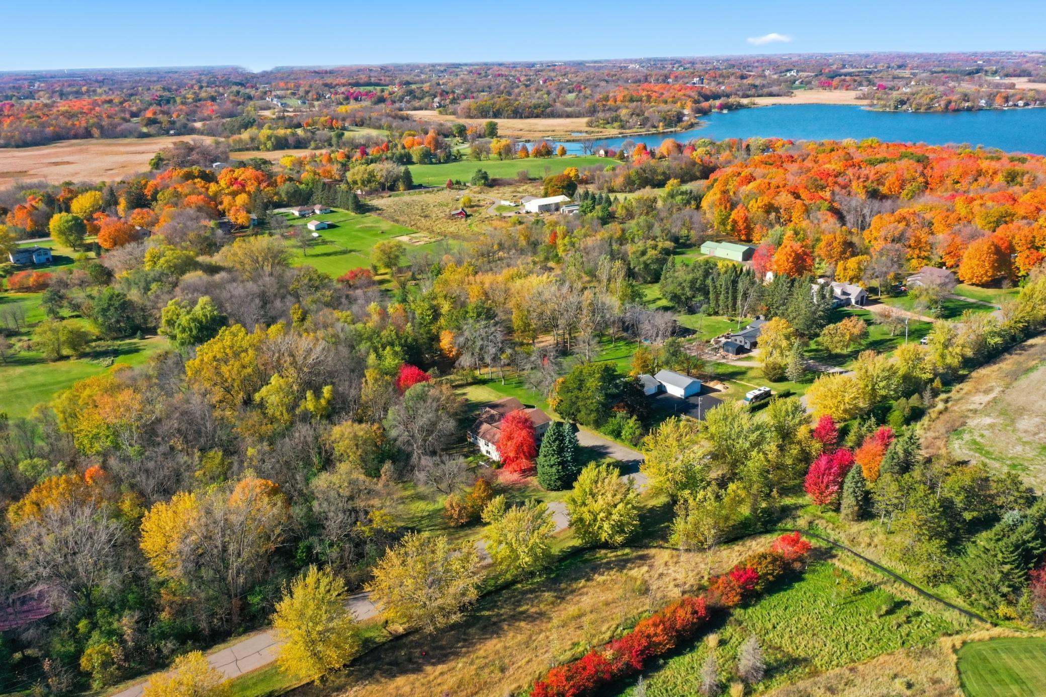 2087 S Lakeshore Drive