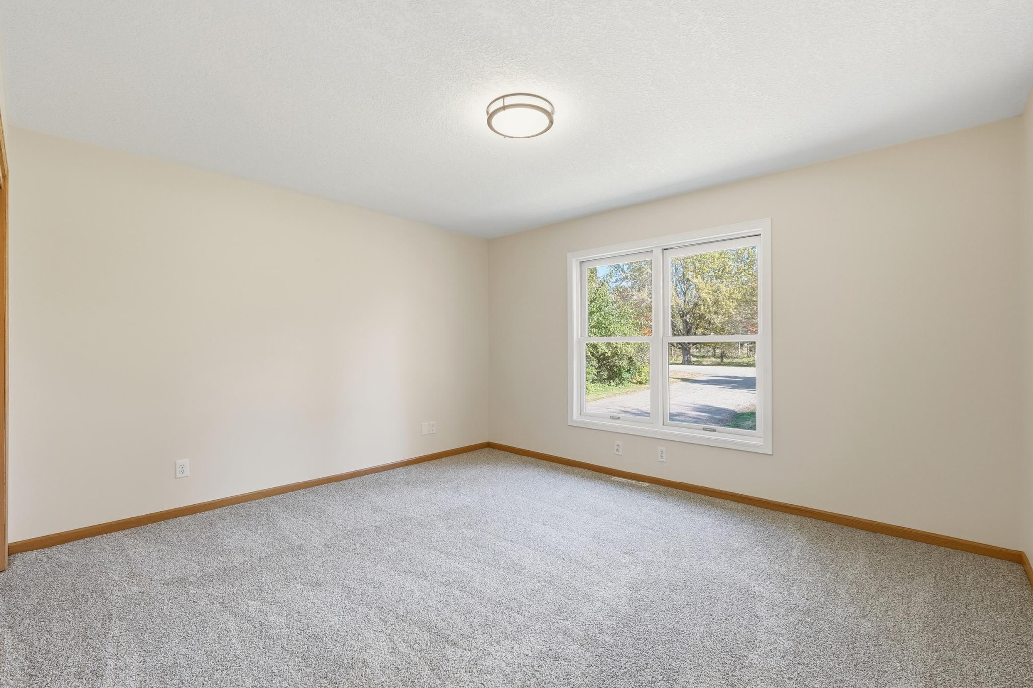 2087 S Lakeshore Drive