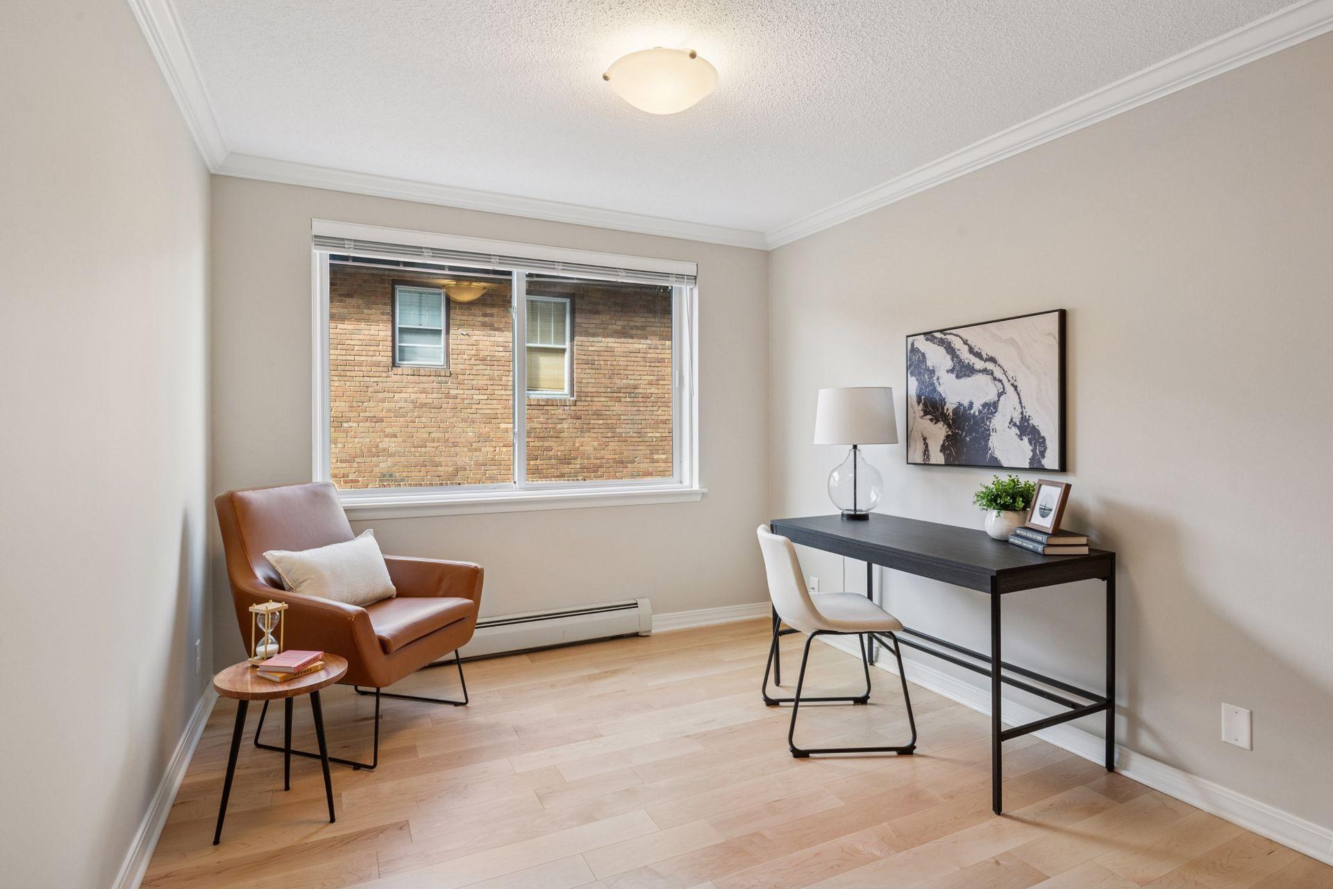 2700 W 44th Street Unit: 304