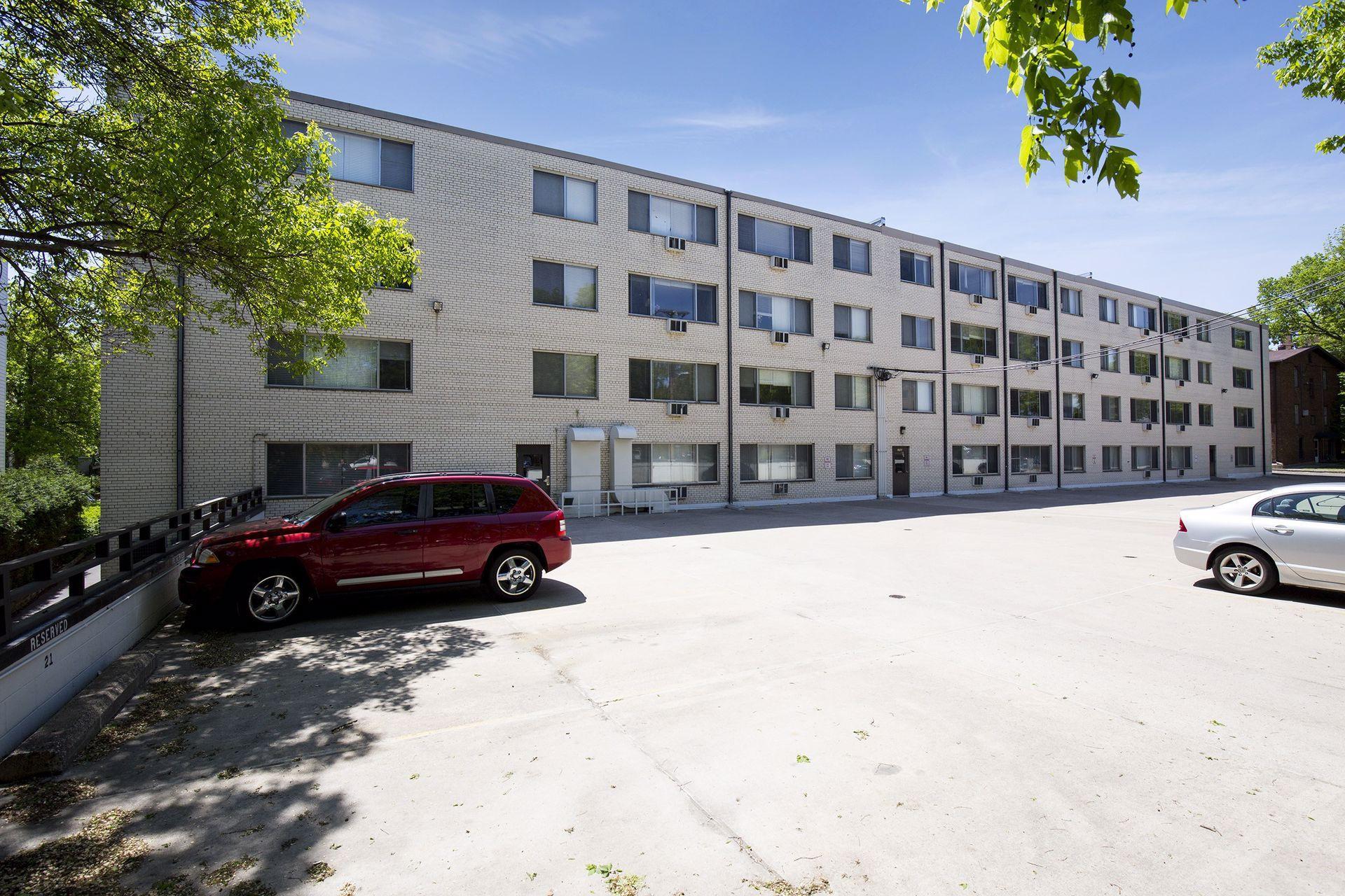 2700 W 44th Street Unit: 304