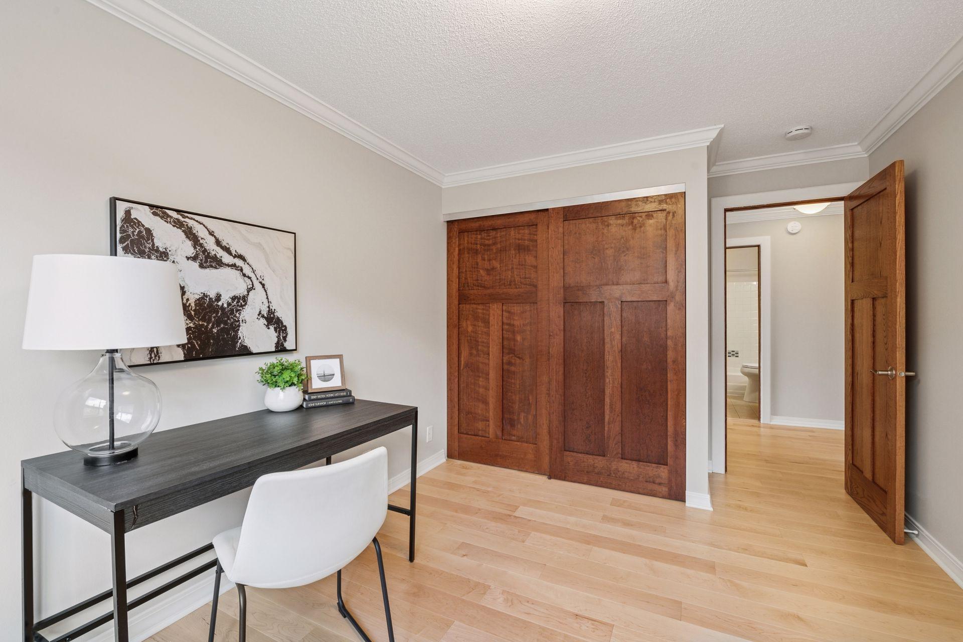 2700 W 44th Street Unit: 304