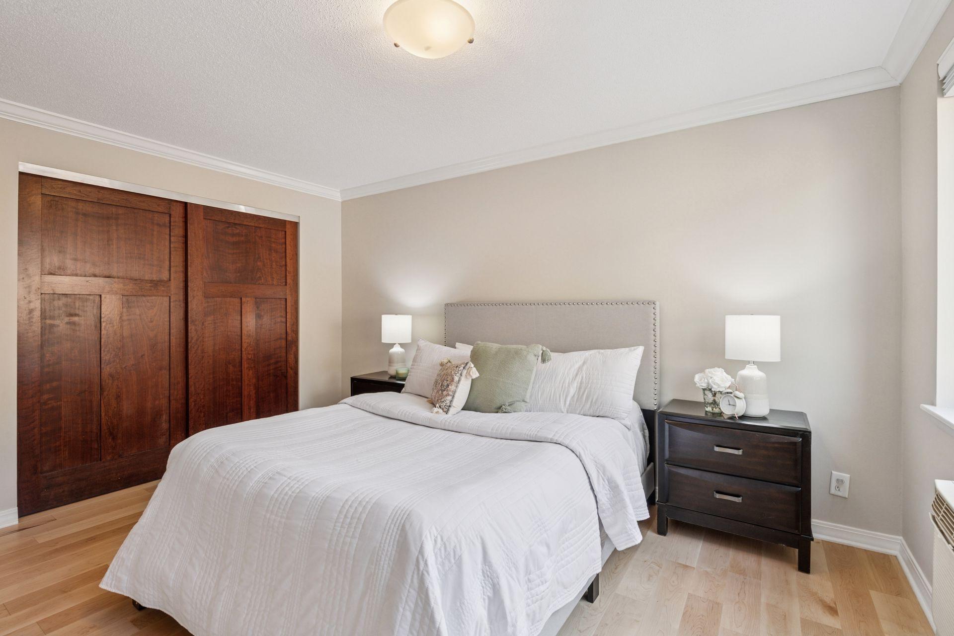 2700 W 44th Street Unit: 304