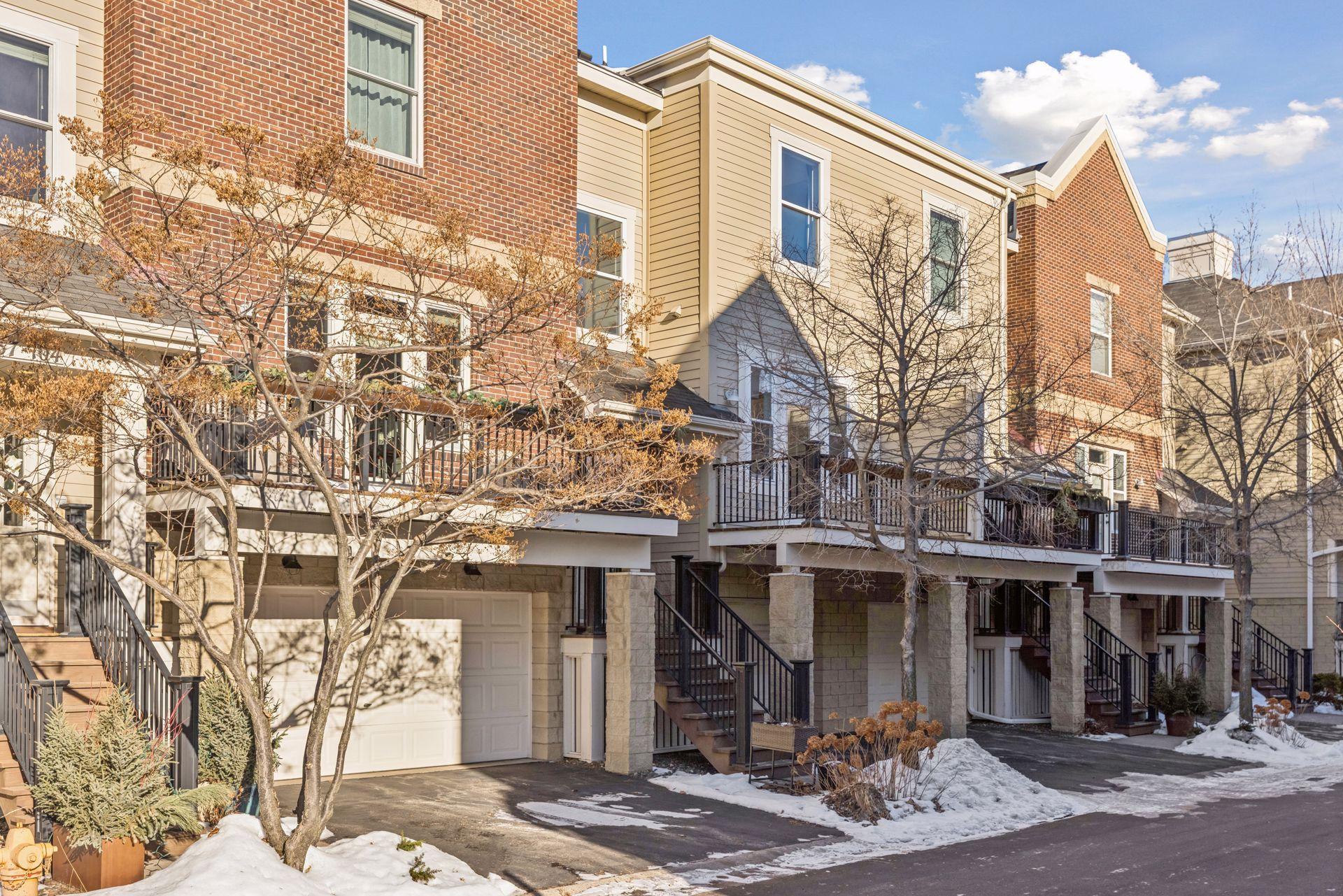 37 4th Avenue N Unit: 103