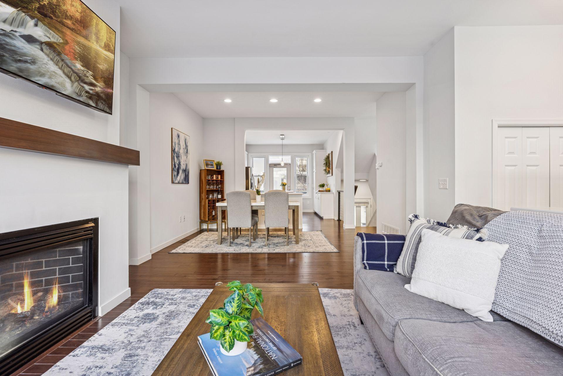 37 4th Avenue N Unit: 103