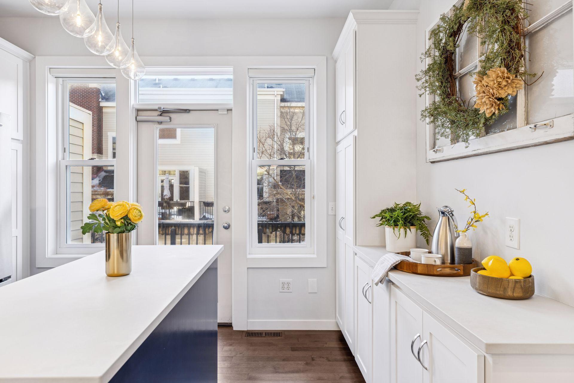 37 4th Avenue N Unit: 103