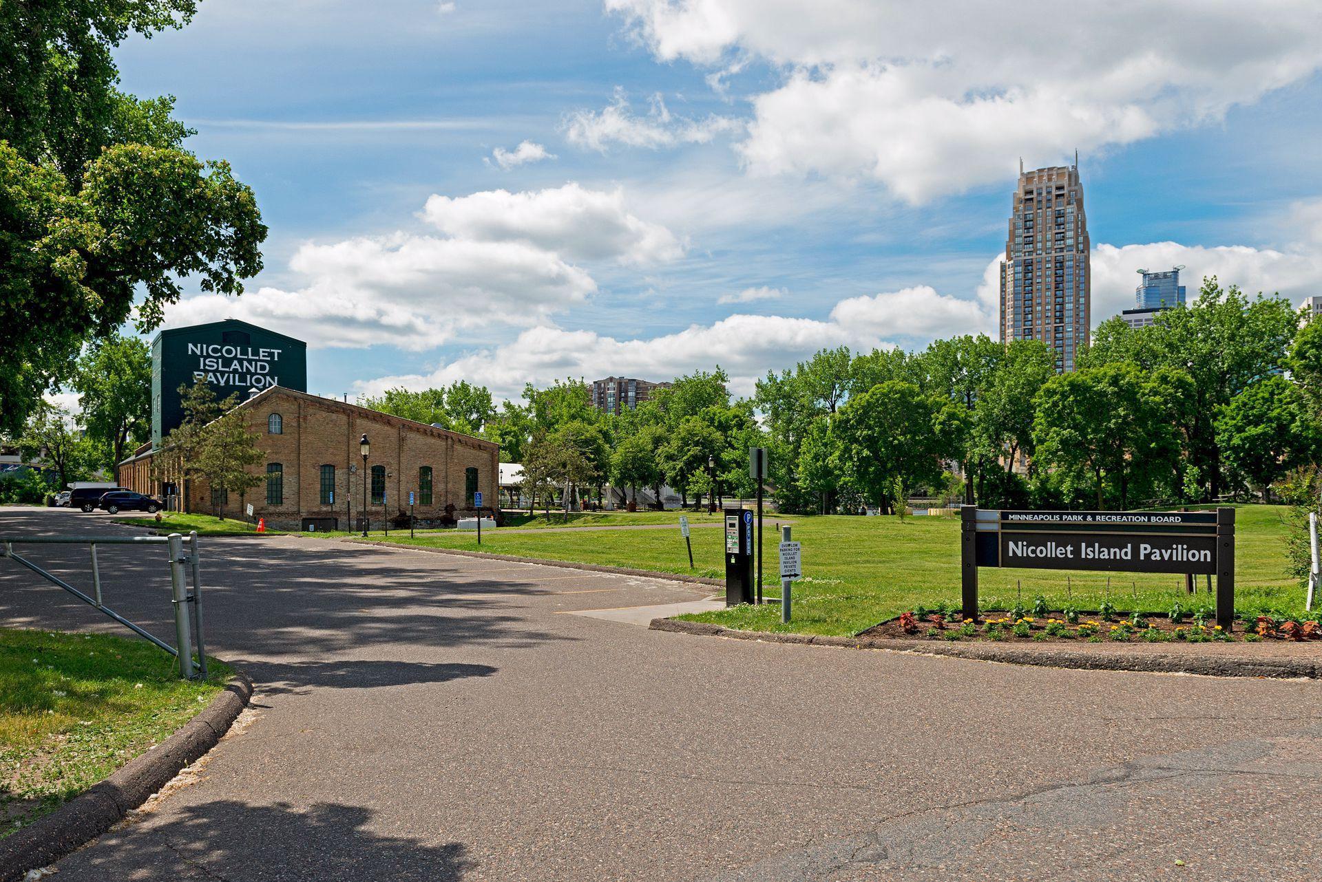 37 4th Avenue N Unit: 103