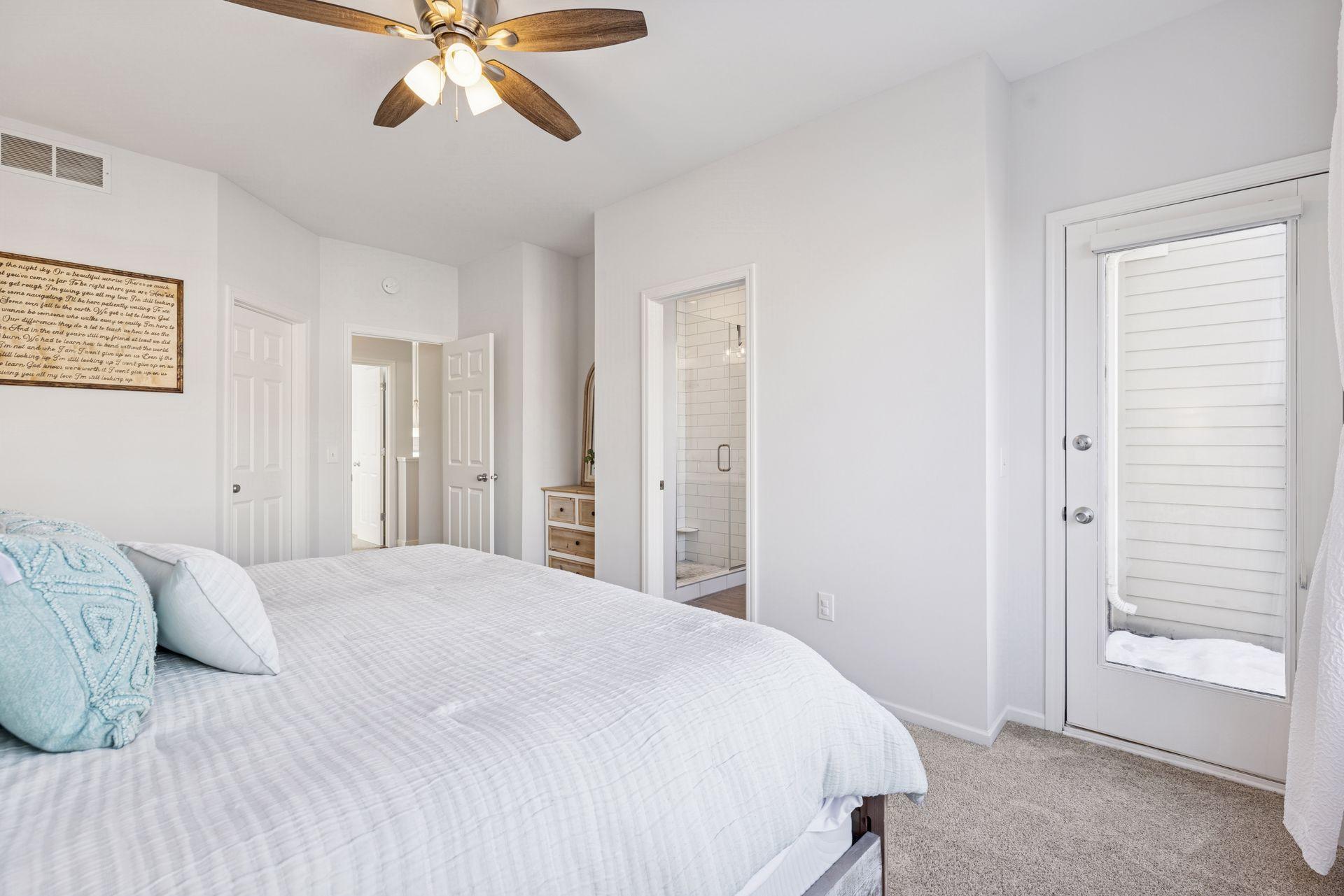 37 4th Avenue N Unit: 103