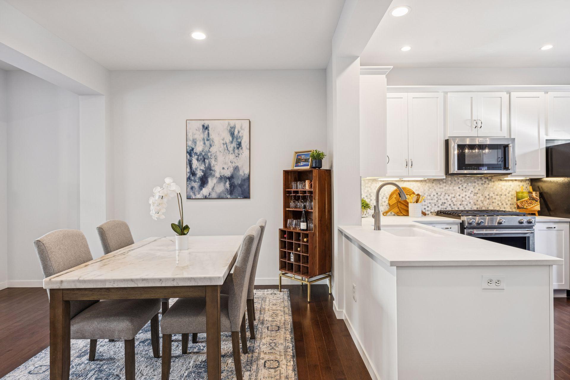 37 4th Avenue N Unit: 103