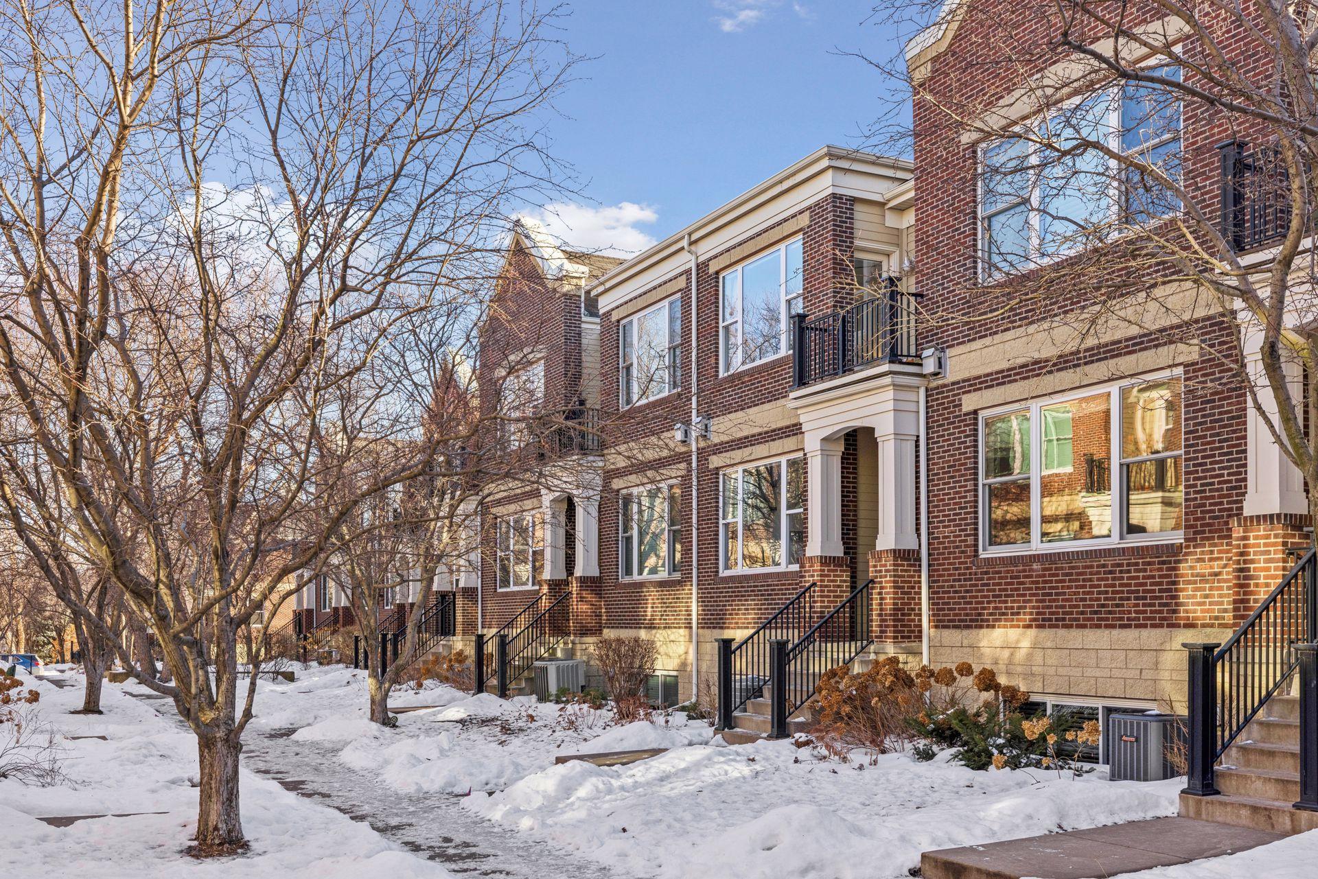 37 4th Avenue N Unit: 103