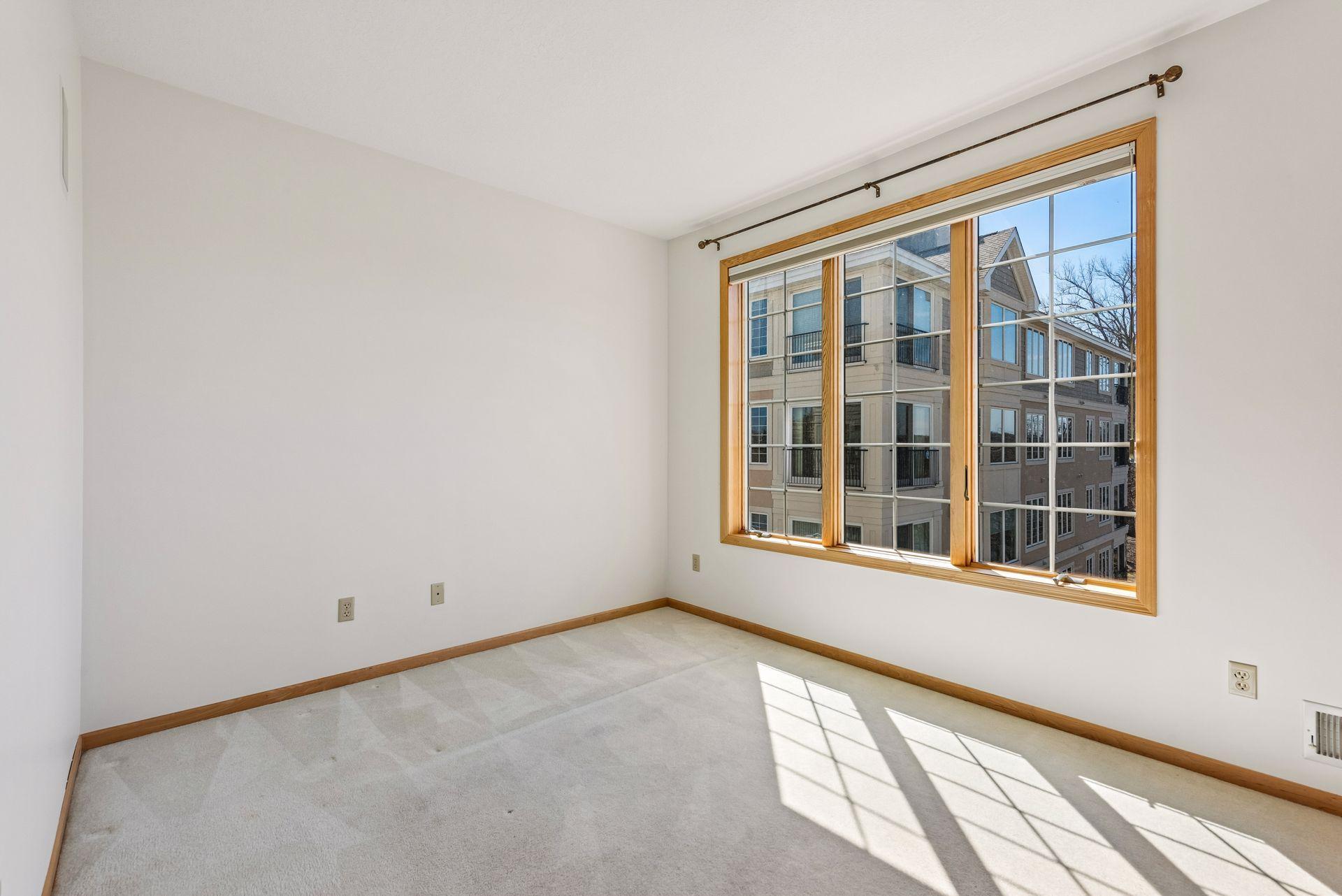 11472 Fairfield Road W Unit: 302