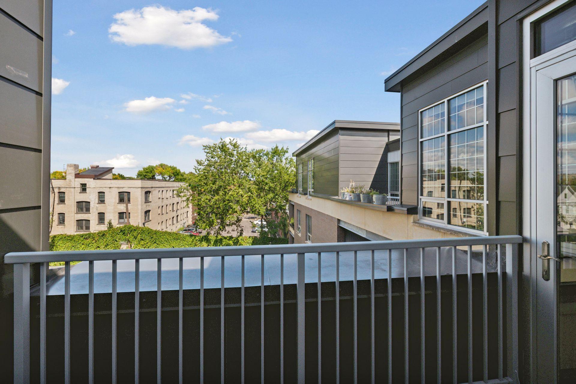 521 2nd Street SE Unit: 507