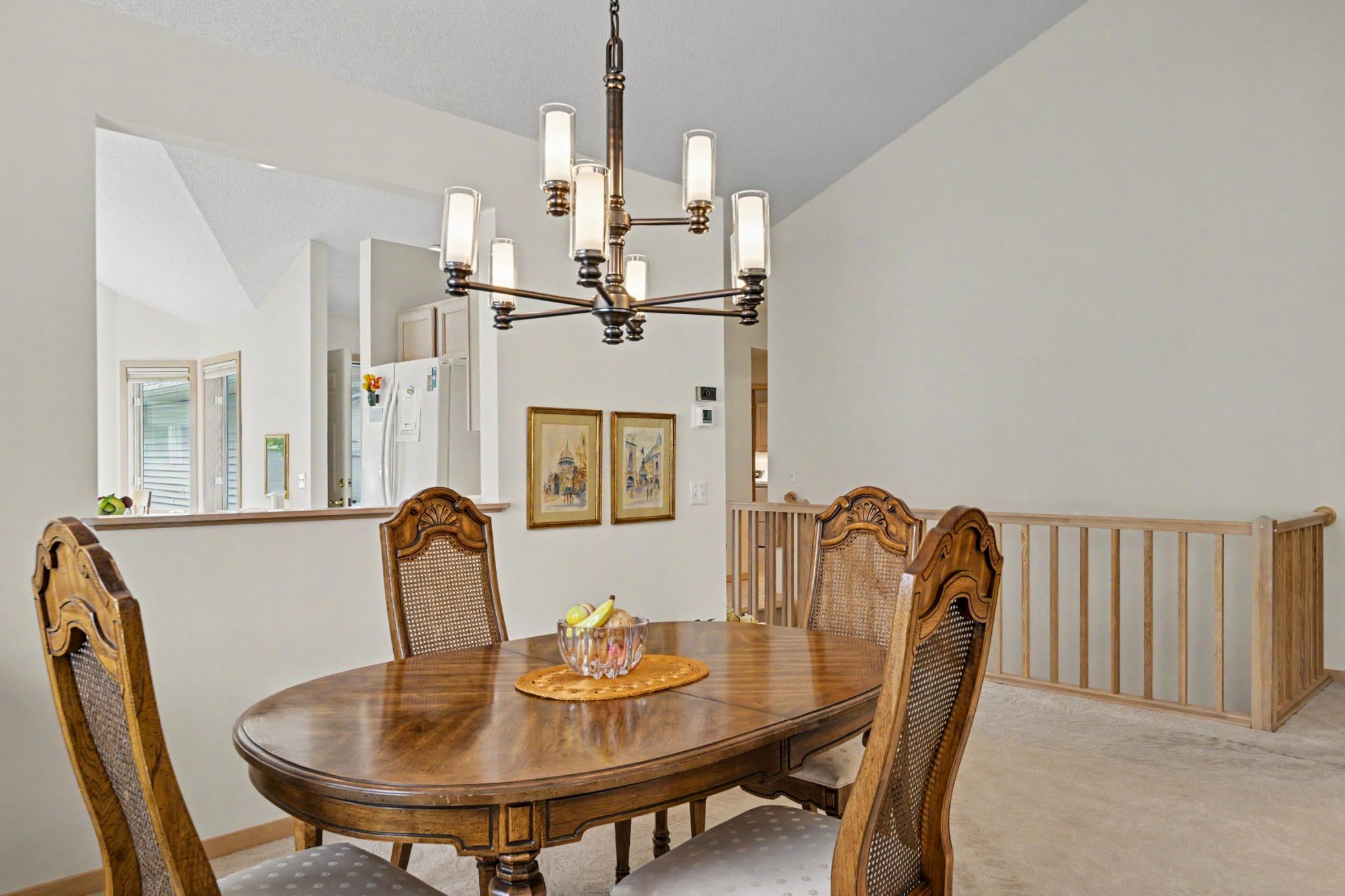 7160 Oak Pointe Curve