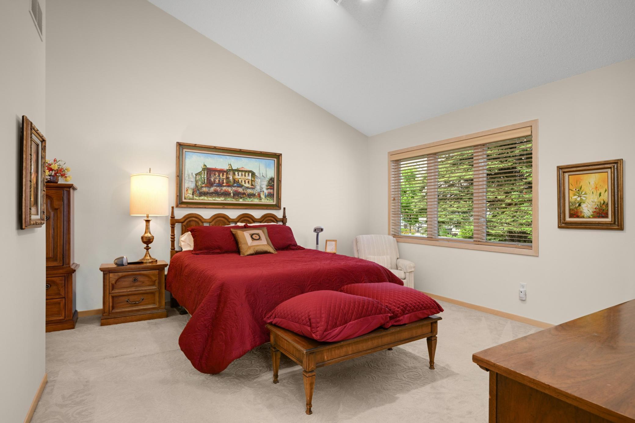 7160 Oak Pointe Curve