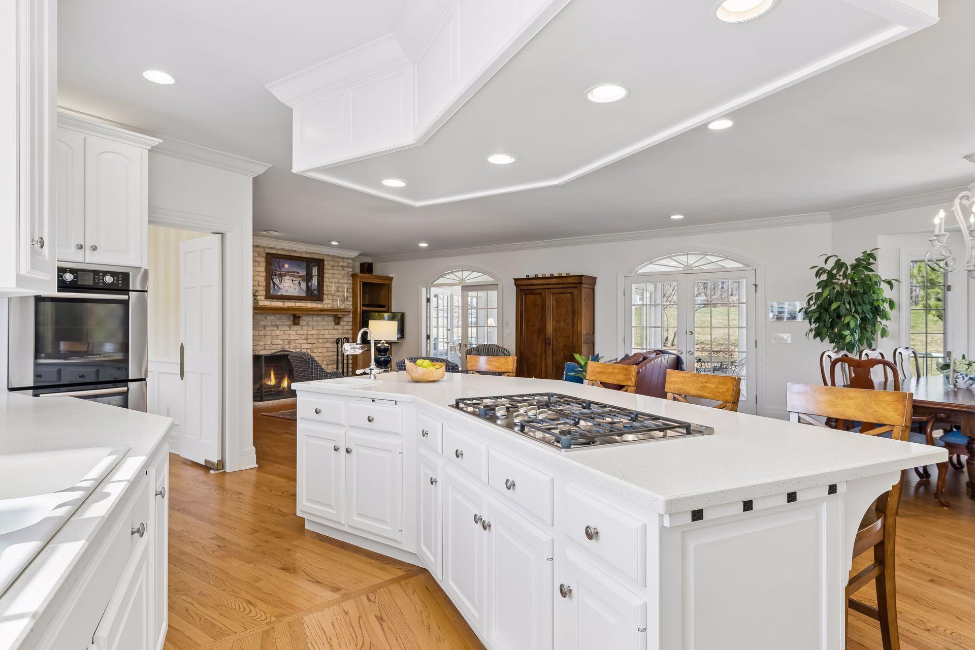 3050 Jamestown Road